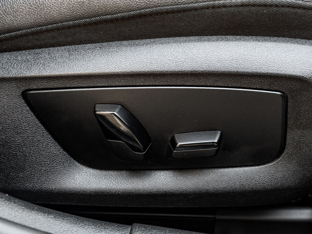 Купить BMW 5 серии 520d xDrive 2.0d AT (190 л.с.) 4WD, 2019 в Екатеренбурге