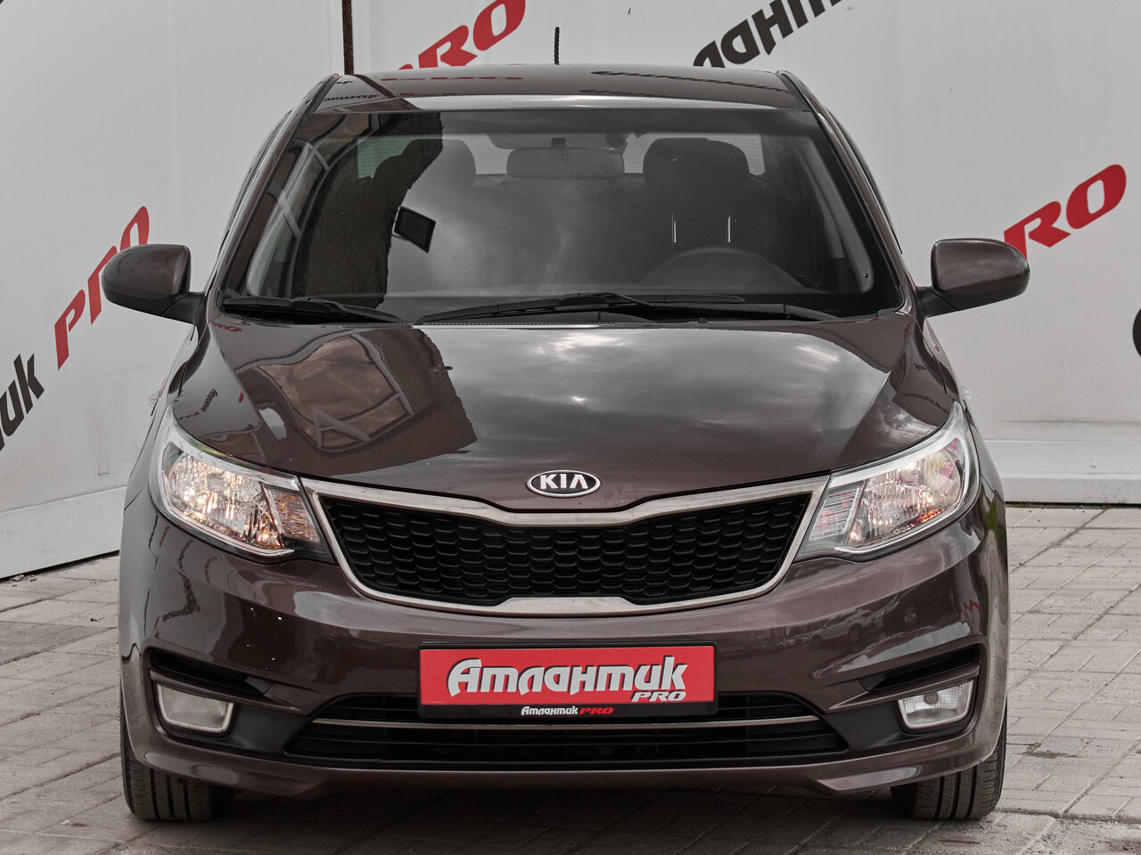 Купить Kia Rio 1.6 AT (123 л.с.), 2017 в Екатеренбурге