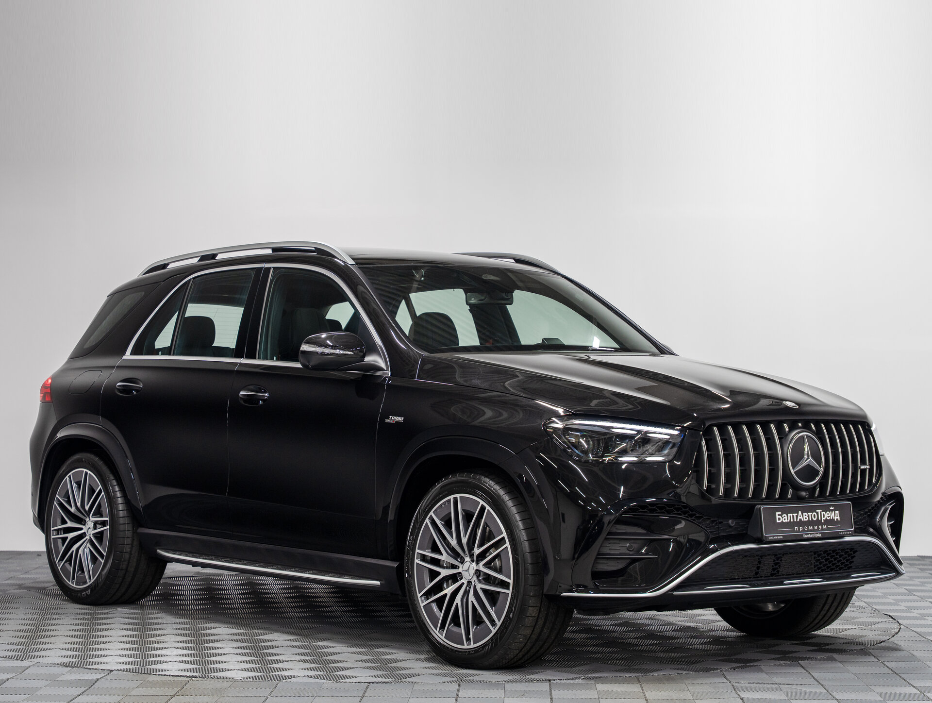 Автомобиль Mercedes-Benz GLE AMG 53 AMG 3.0 AT (435 л.с.) 4WD - 5