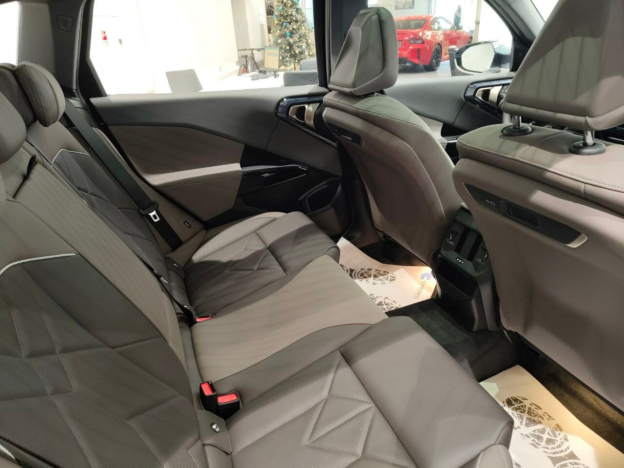 Автомобиль BMW X3 30L xDrive 2.0 AT (258 л.с.) 4WD - 8