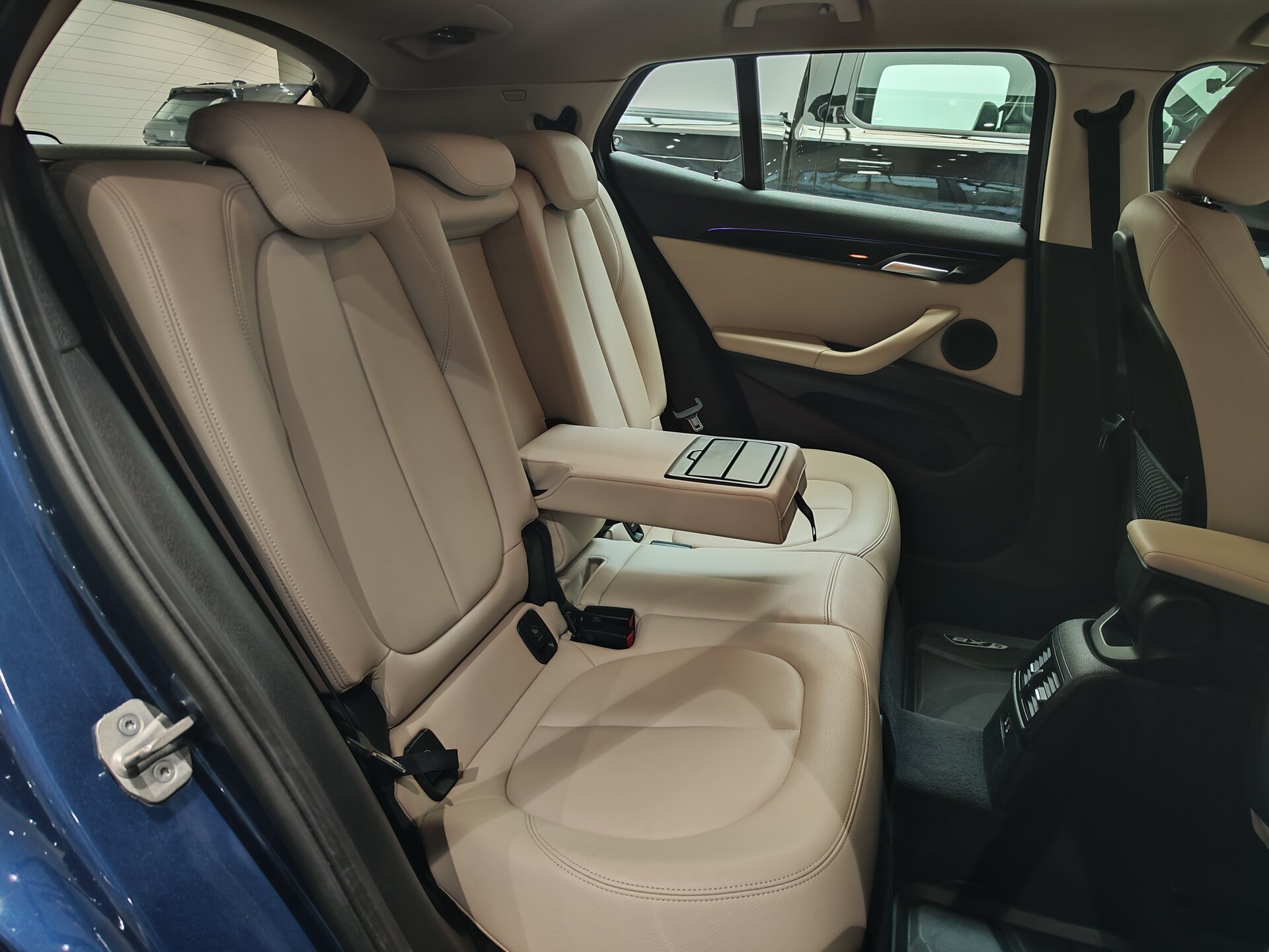 Автомобиль BMW X2 sDrive18i 1.5 AMT (140 л.с.) - 11