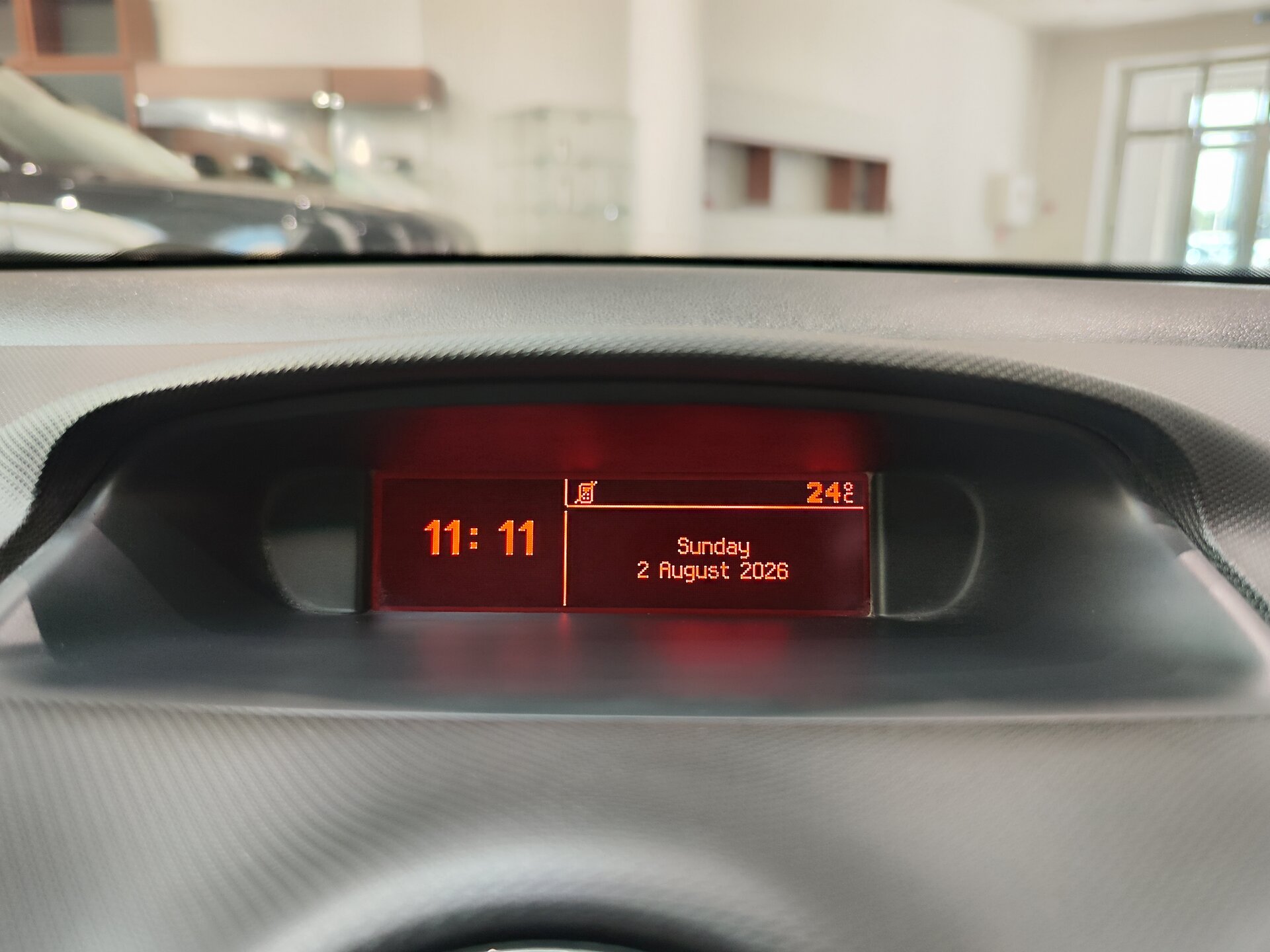 Автомобиль Peugeot 308 1.6 AT (120 л.с.) - 19