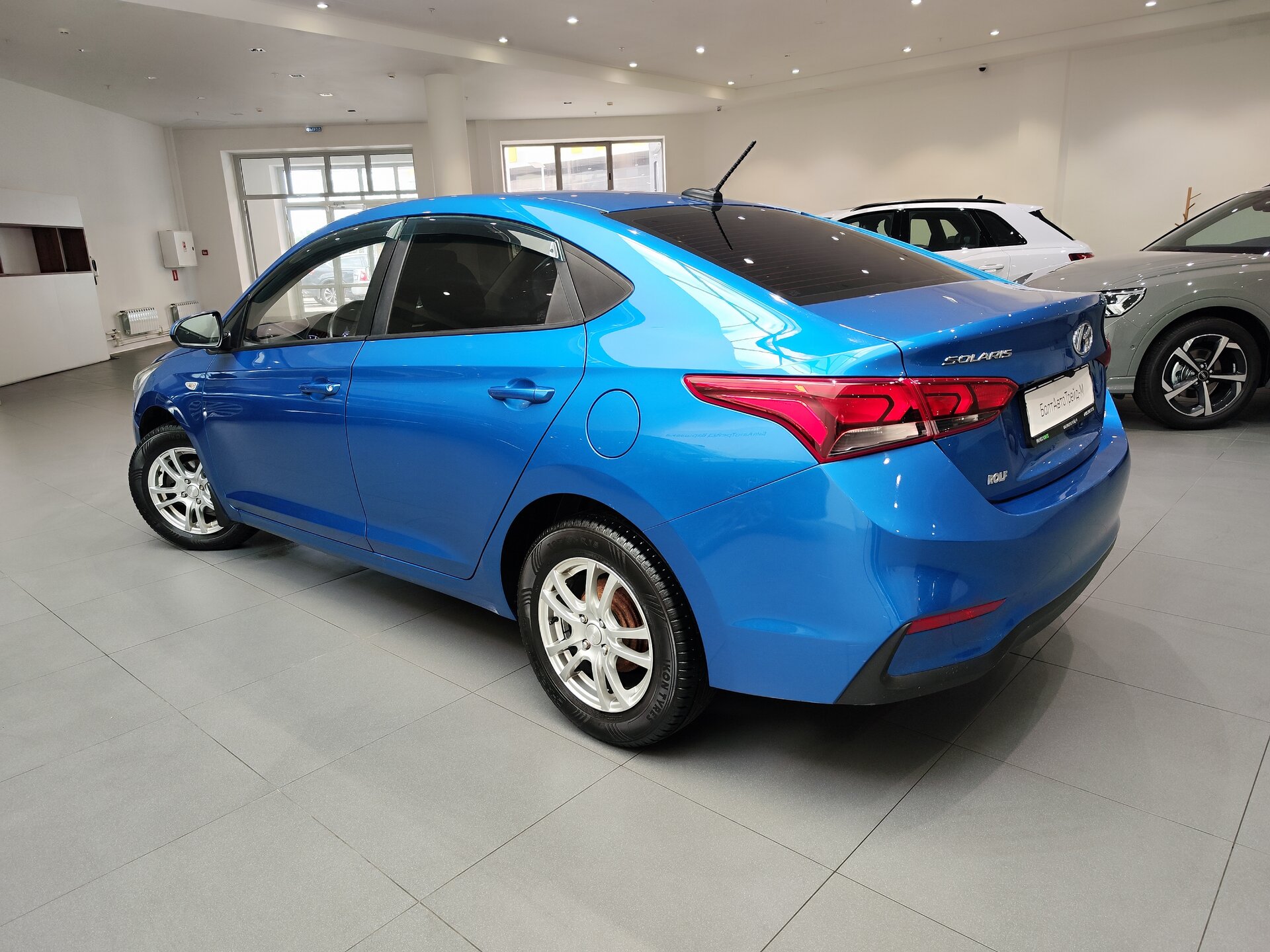 Автомобиль Hyundai Solaris 1.6 AT (123 л.с.) - 4