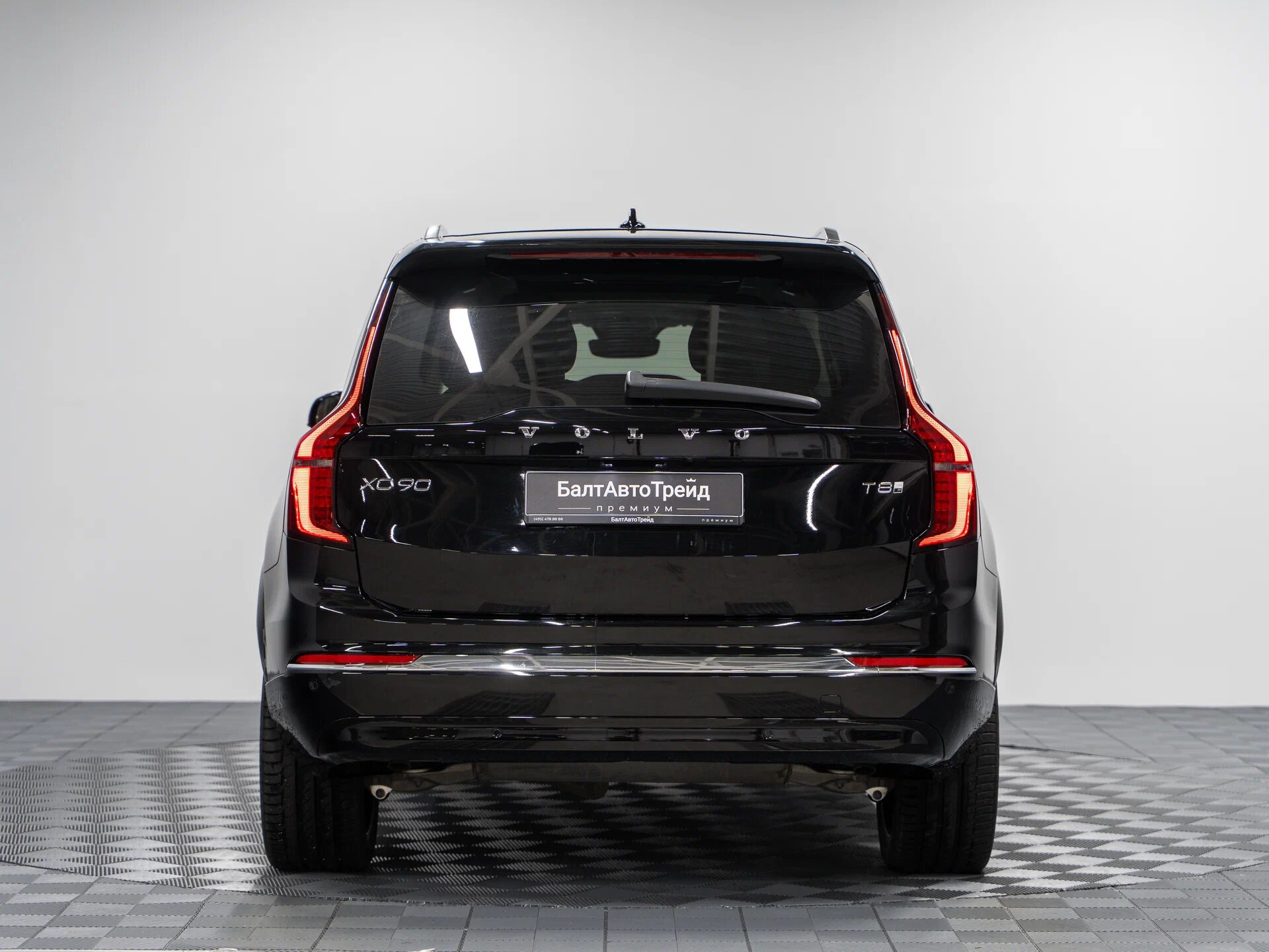 Автомобиль Volvo XC90 T8 2.0hyb AT (455 л.с.) 4WD - 12