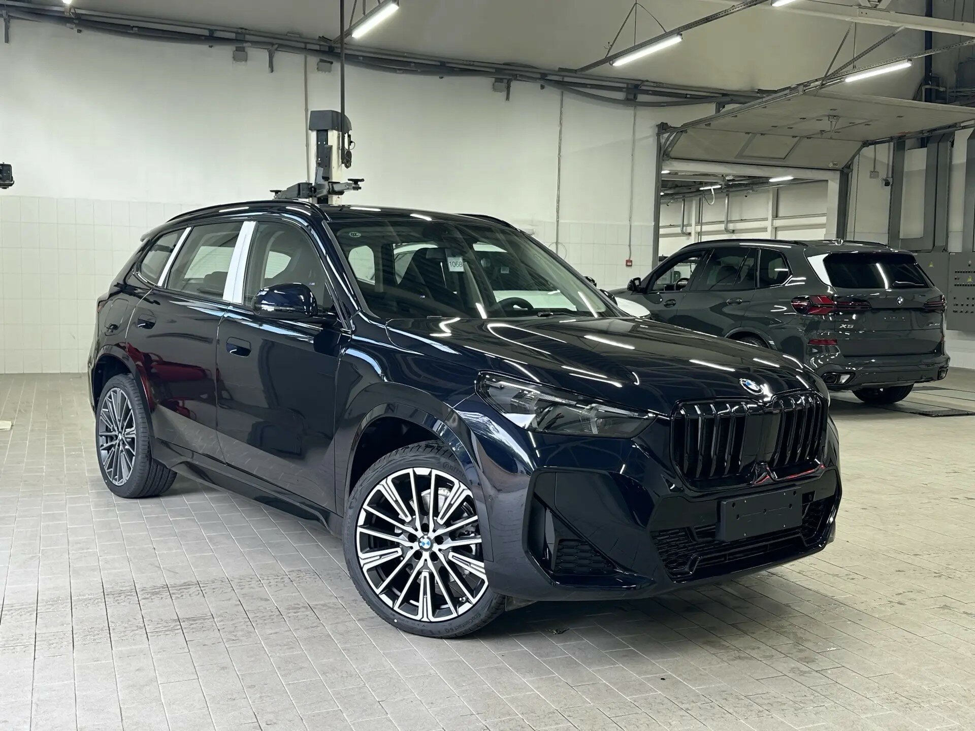 Автомобиль BMW X1 25Li xDrive 2.0 AMT (204 л.с.) 4WD - 1