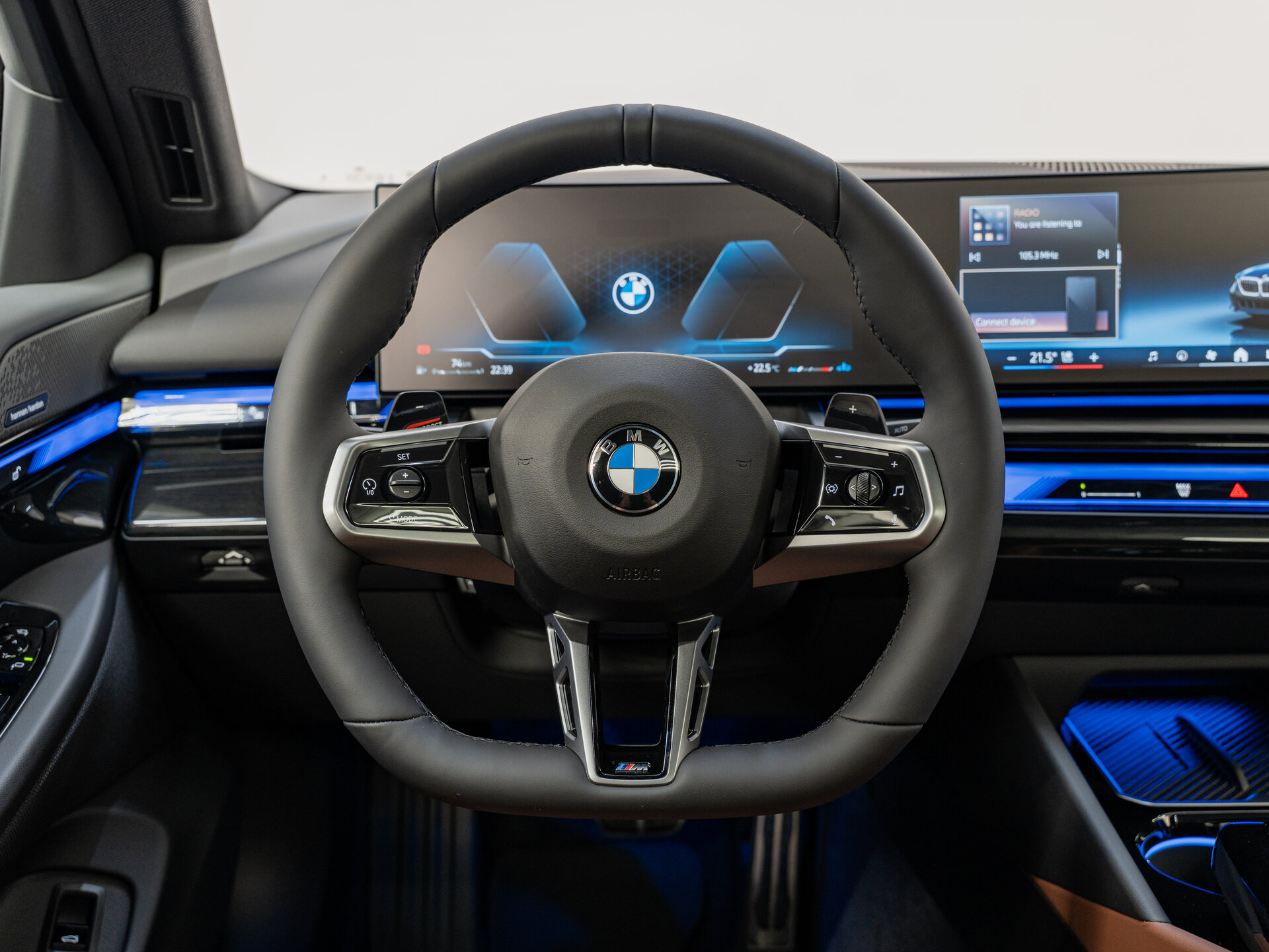 Автомобиль BMW 5 серии 530i xDrive 2.0 AT (258 л.с.) 4WD - 12