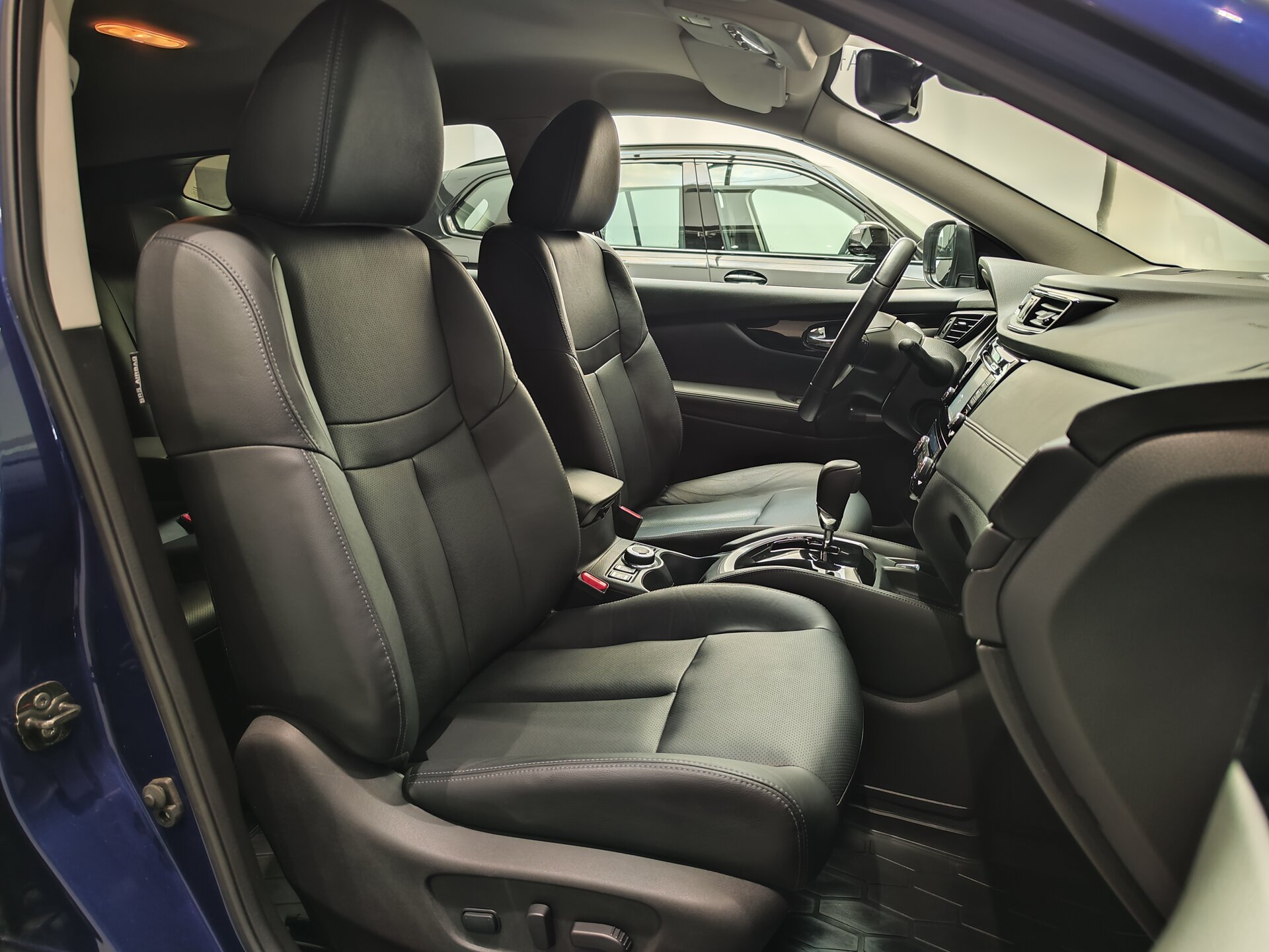 Автомобиль Nissan Qashqai 2.0 CVT (144 л.с.) 4WD - 11