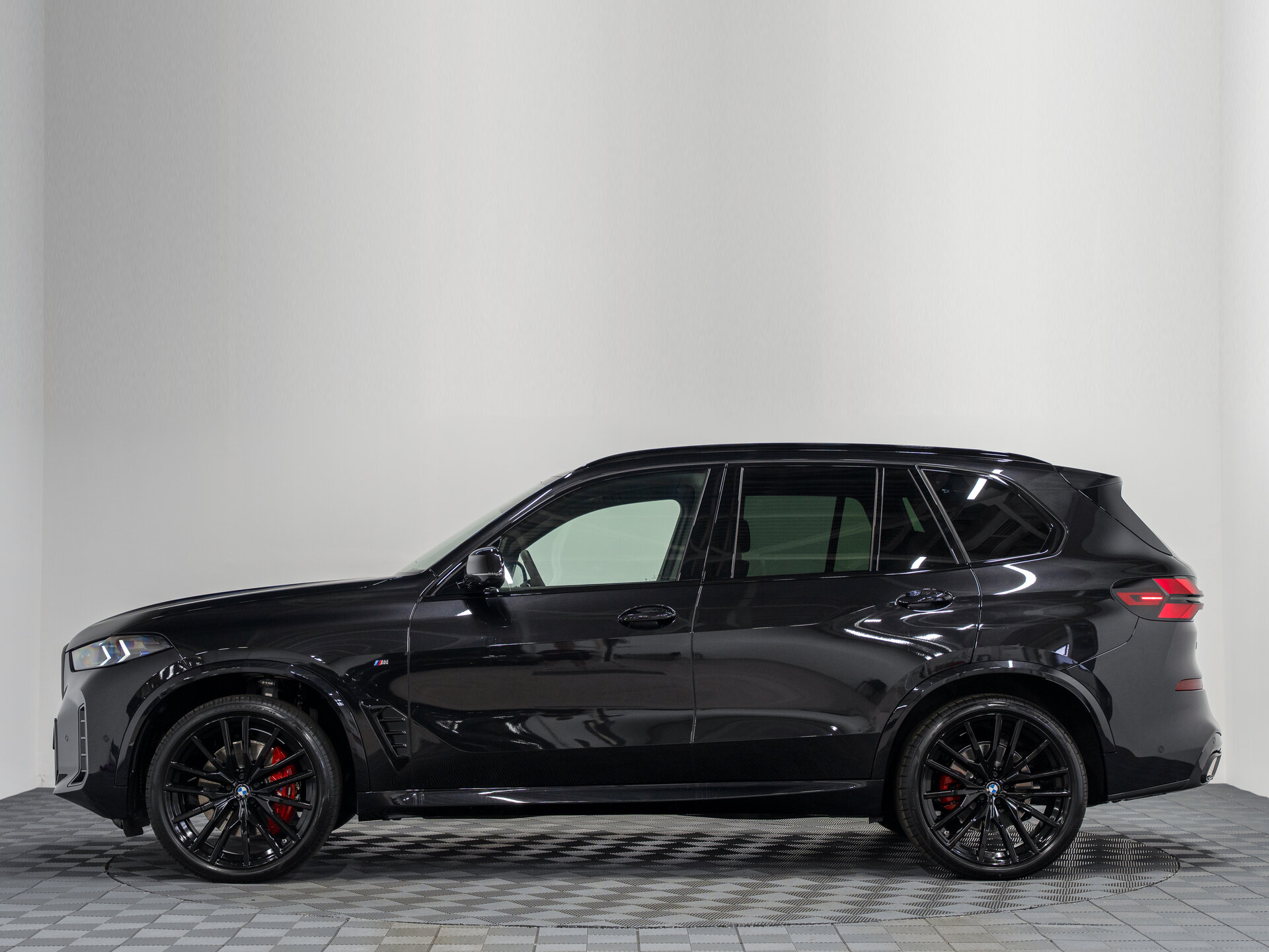 Автомобиль BMW X5 40i 3.0 AT (381 л.с.) 4WD - 11