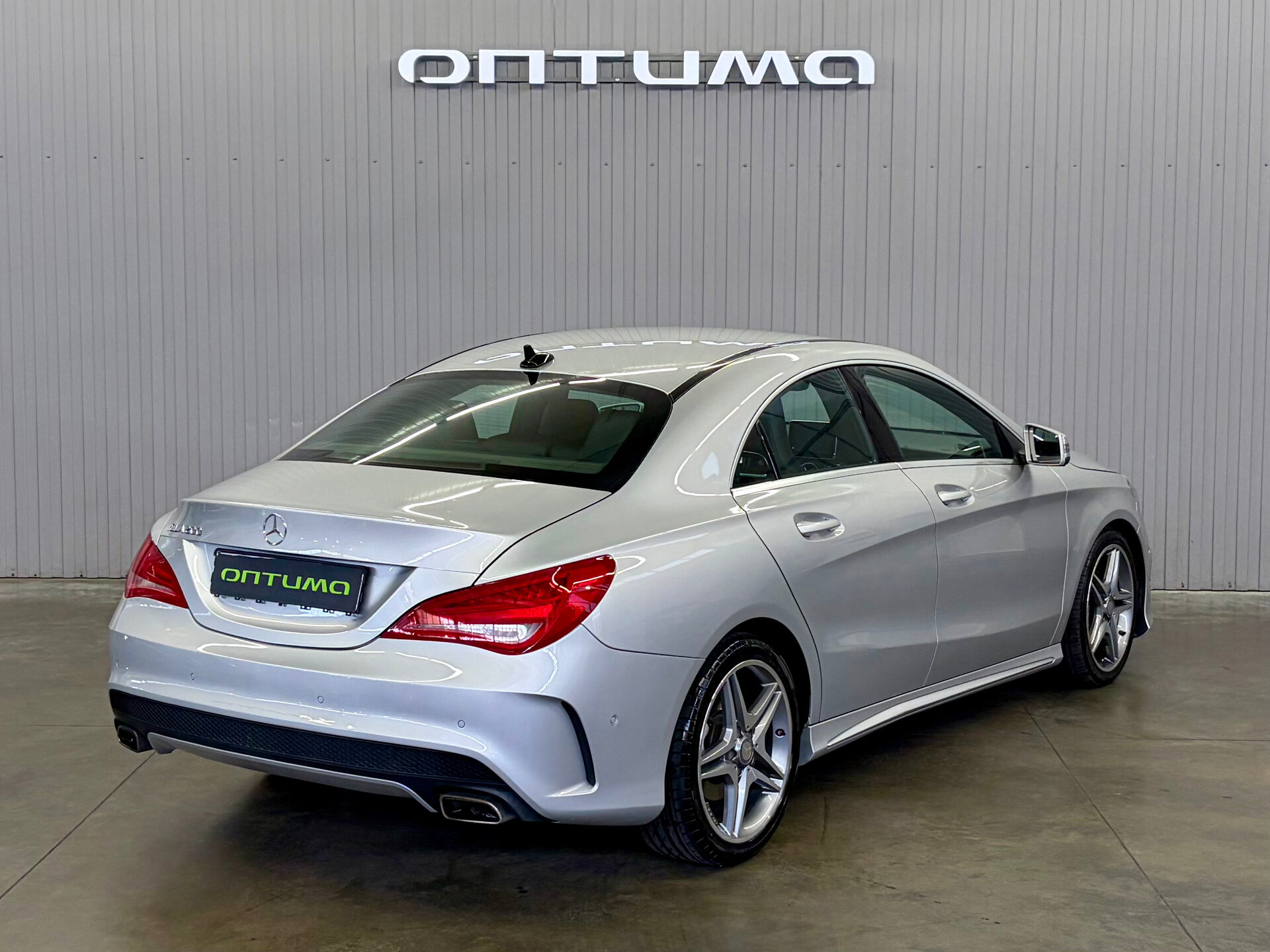 Mercedes-Benz CLA 