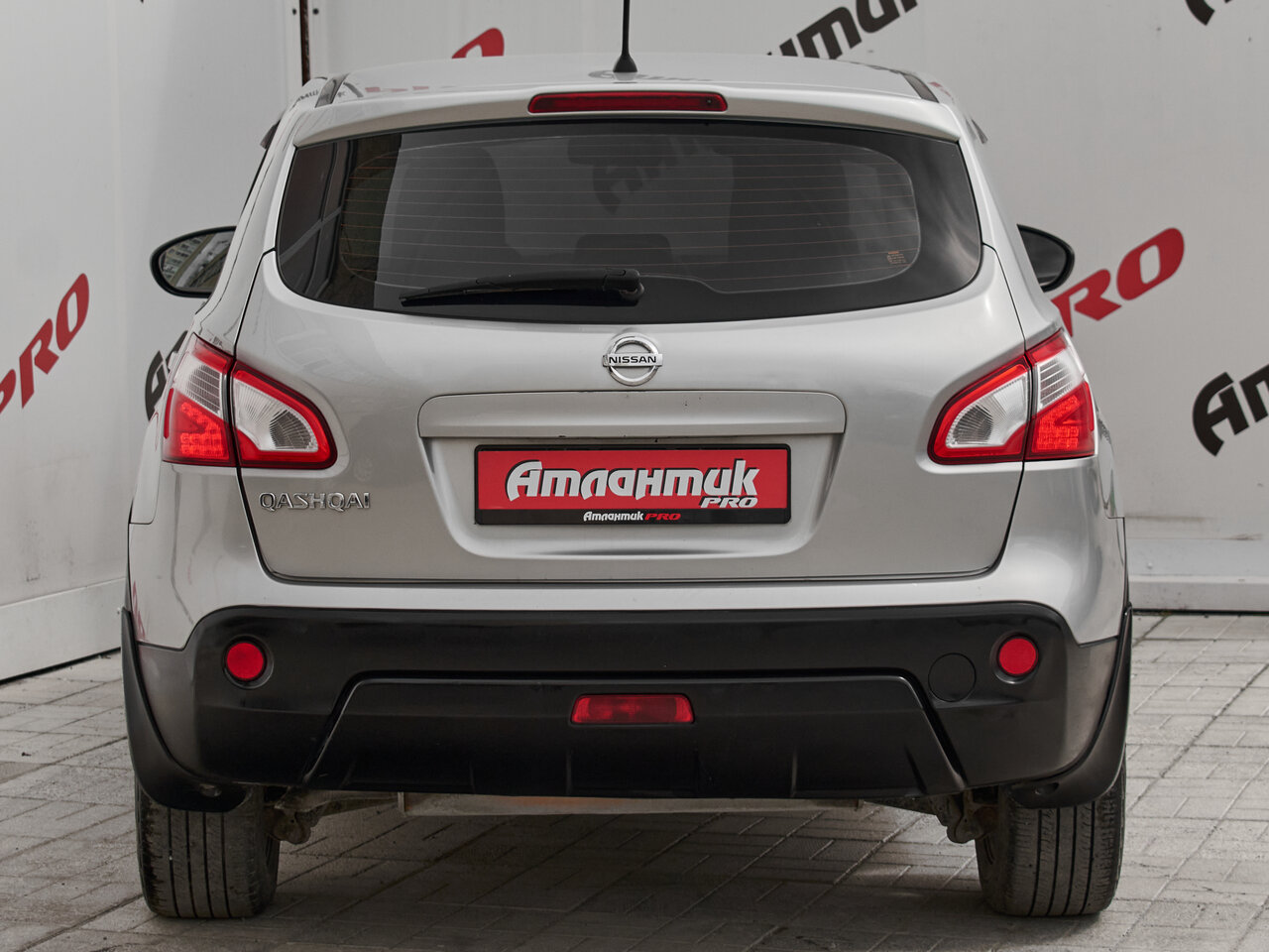 Купить Nissan Qashqai 1.6 CVT (117 л.с.), 2012 в Екатеренбурге