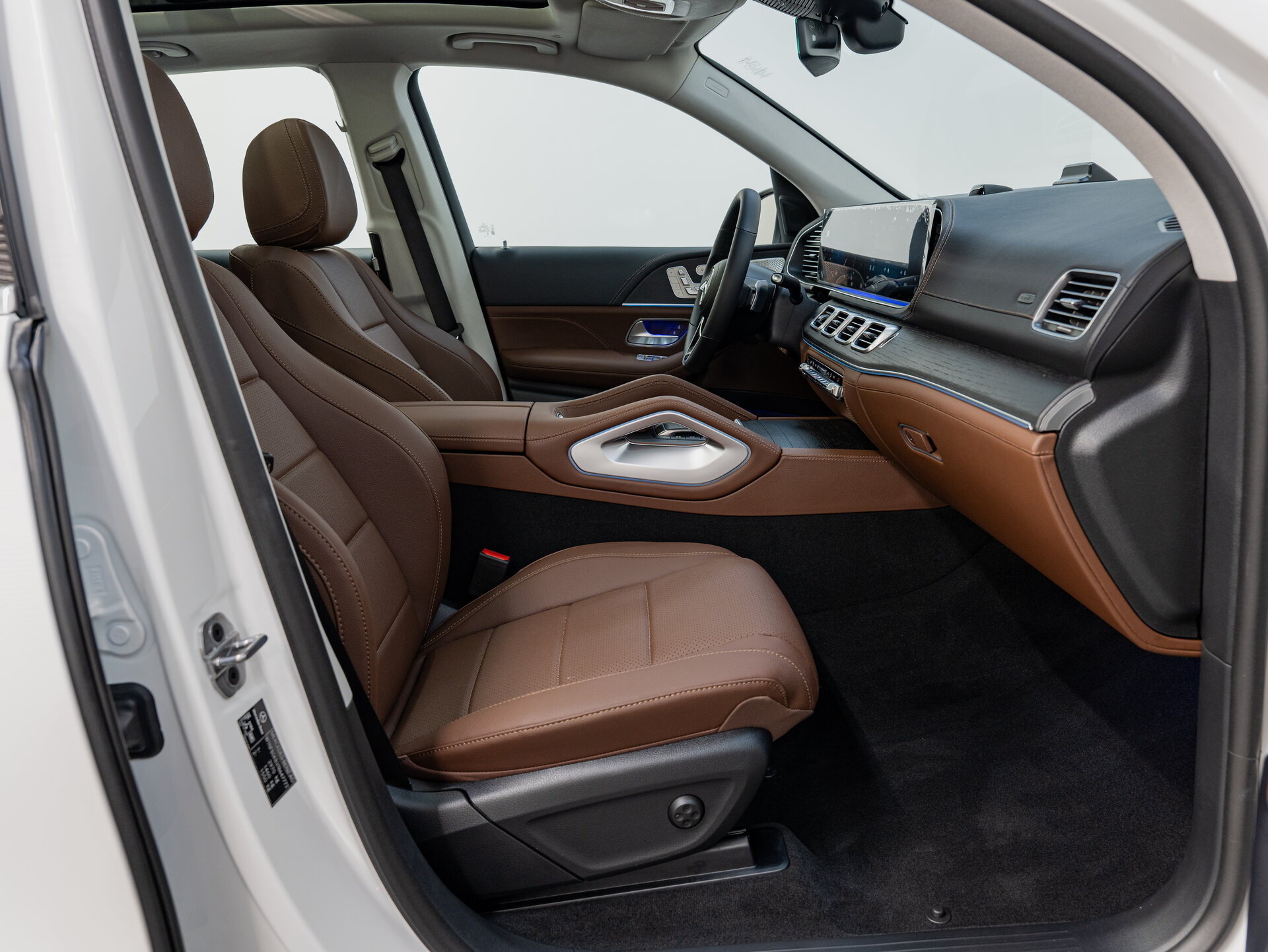 Автомобиль Mercedes-Benz GLE 300 d 2.0d AT (269 л.с.) 4WD - 15