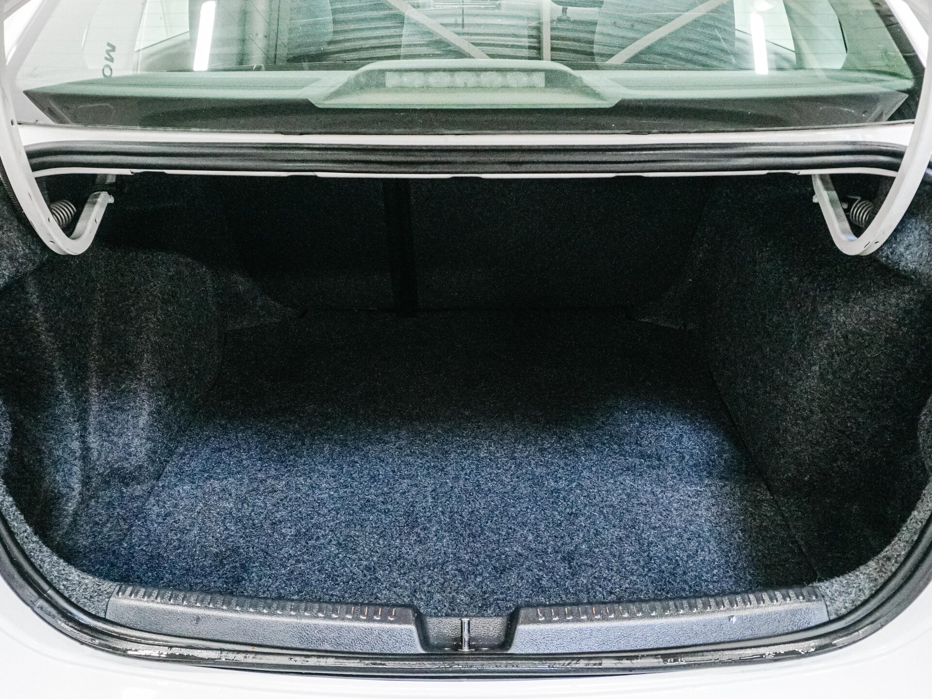 Volkswagen Polo 2011 24