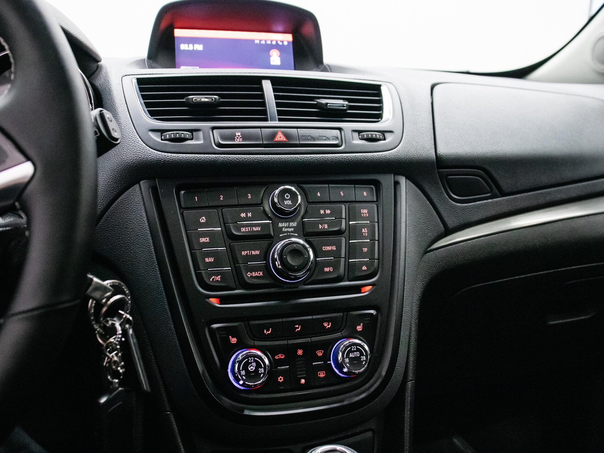 Opel Mokka 2013 23