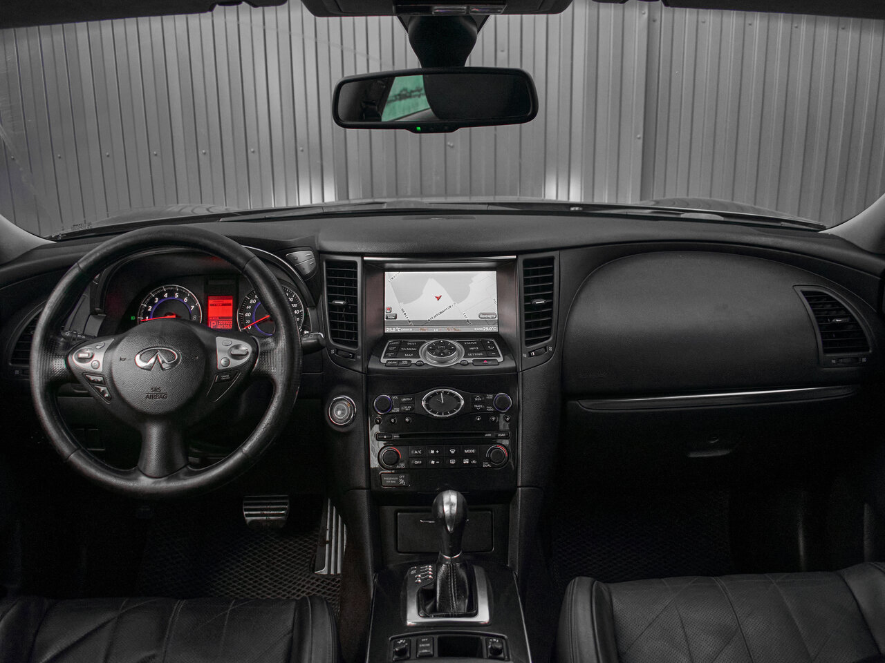 Купить Infiniti FX FX35 3.5 AT (307 л.с.) 4WD, 2009 в Екатеренбурге