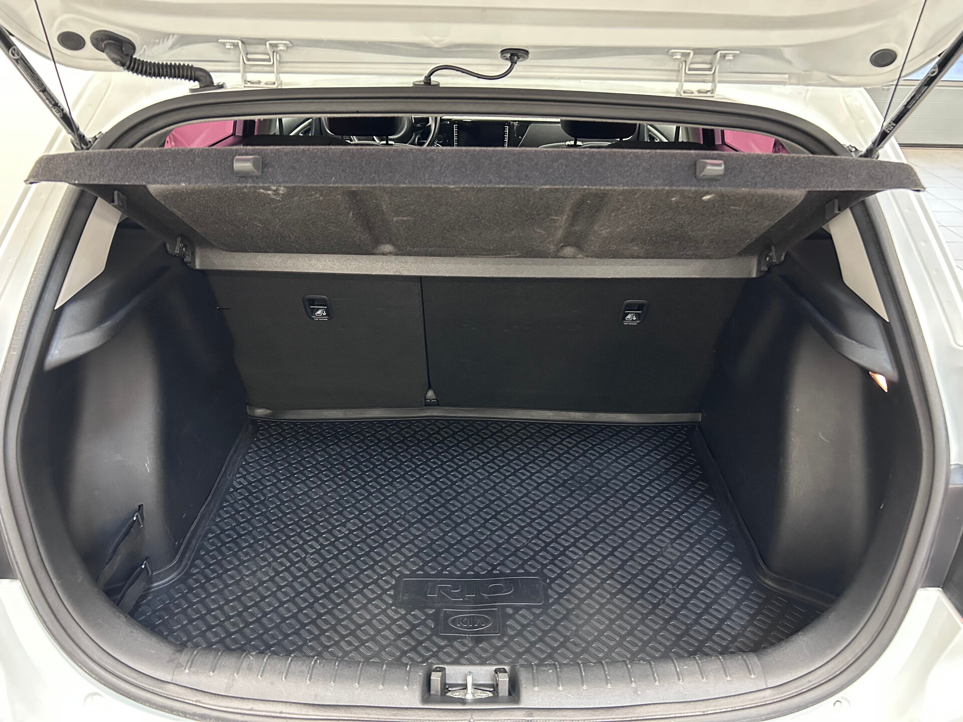 Kia Rio 2018 8