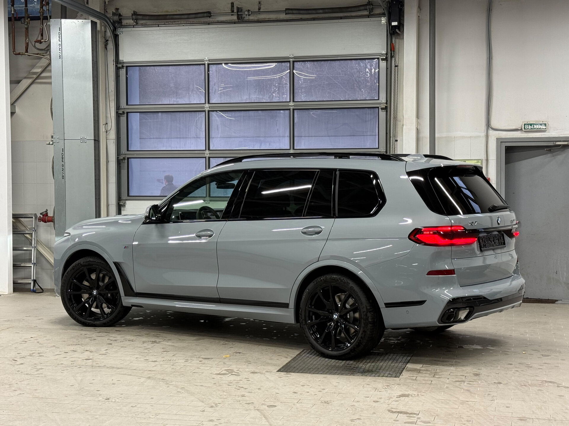 Автомобиль BMW X7 40d 3.0d AT (340 л.с.) 4WD - 4
