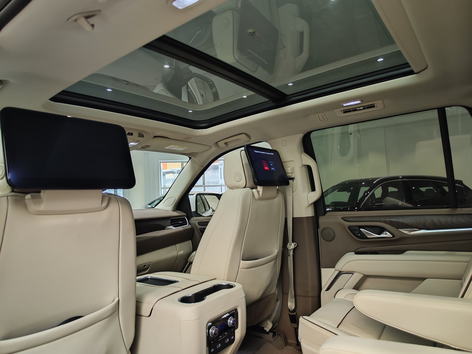 Автомобиль GMC Yukon 6.2 AT (426 л.с.) 4WD - 10