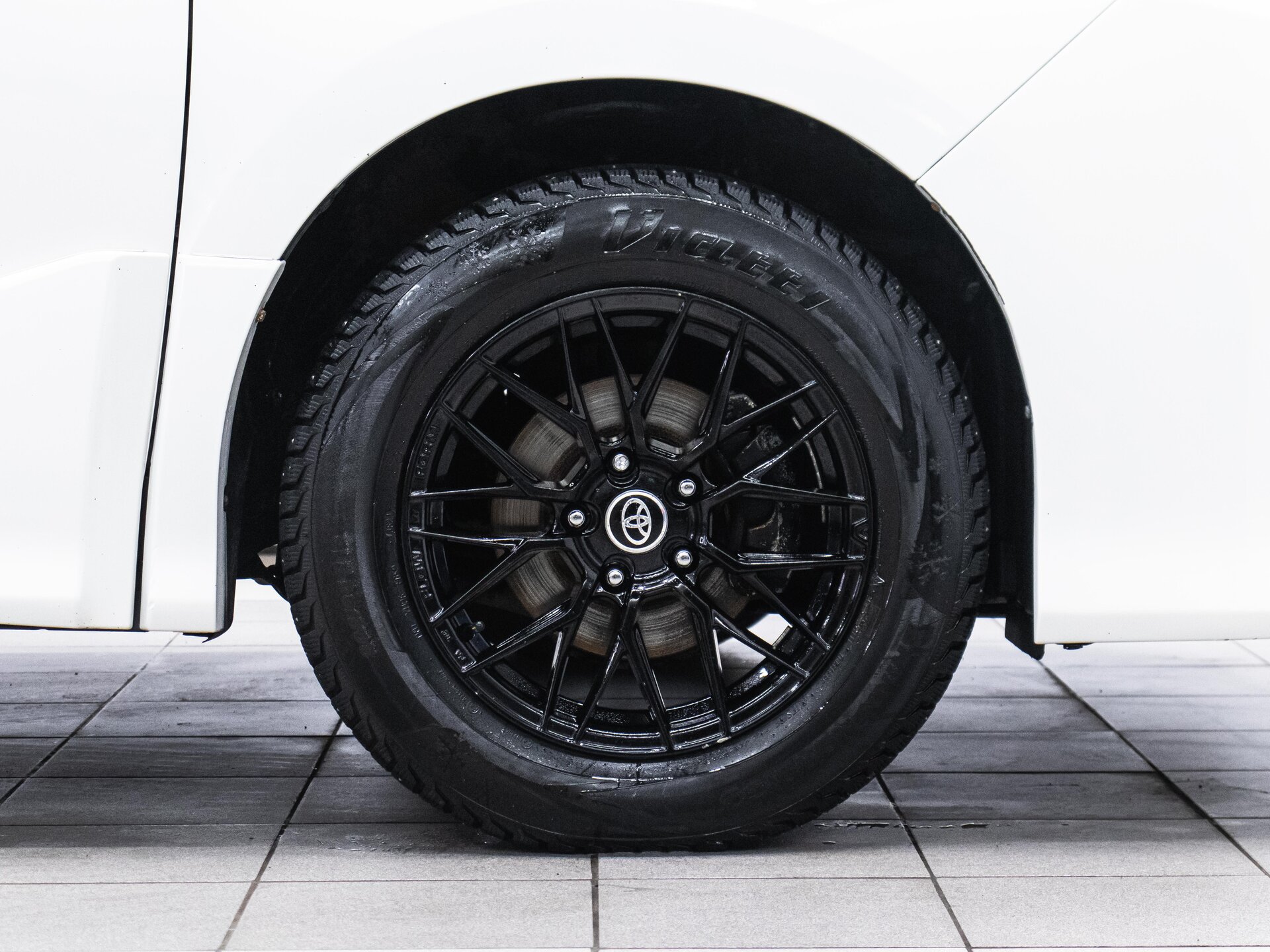 Toyota Noah 2017 28