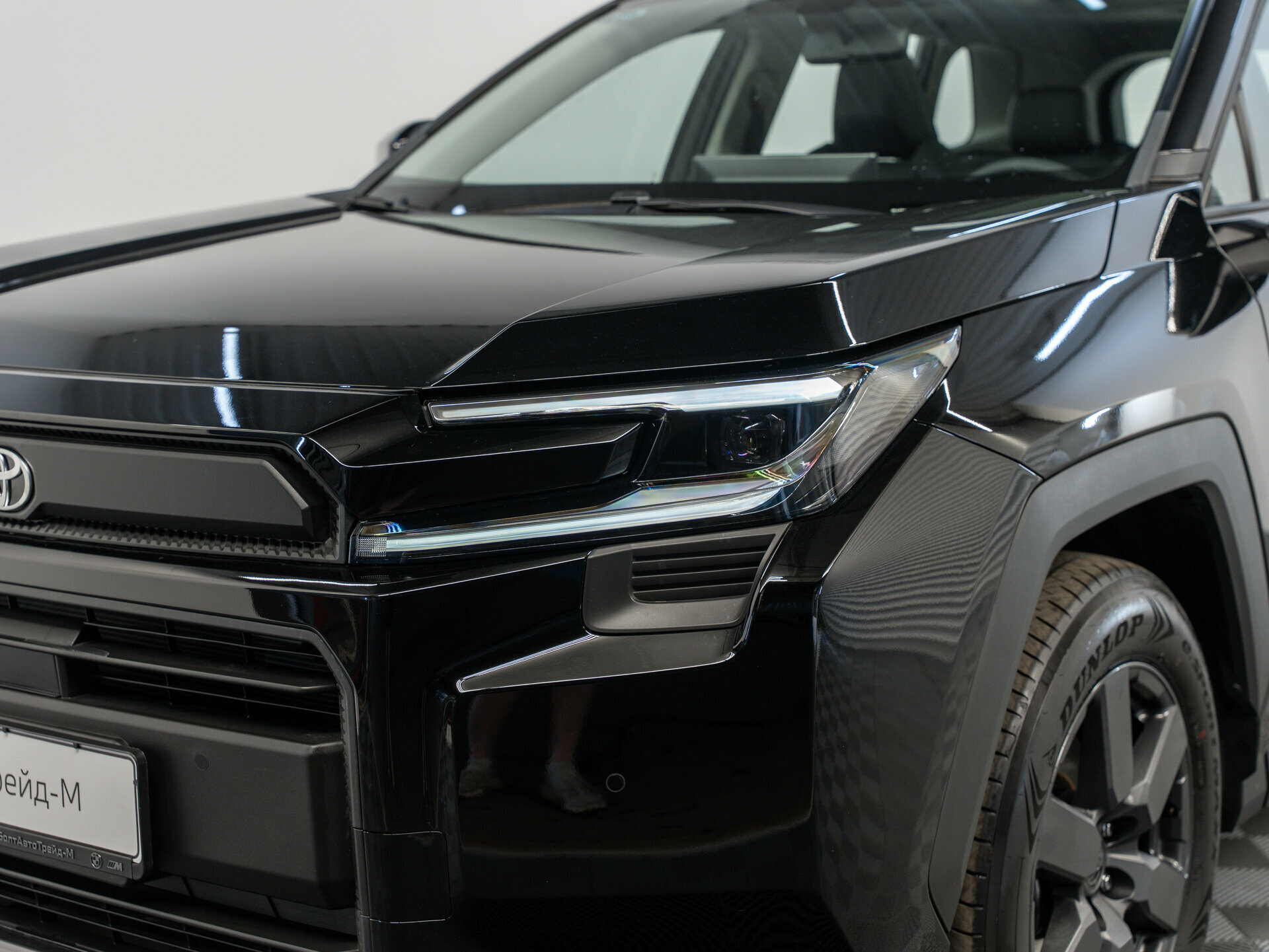 Автомобиль Toyota RAV4 2.0 CVT (171 л.с.) 4WD - 19