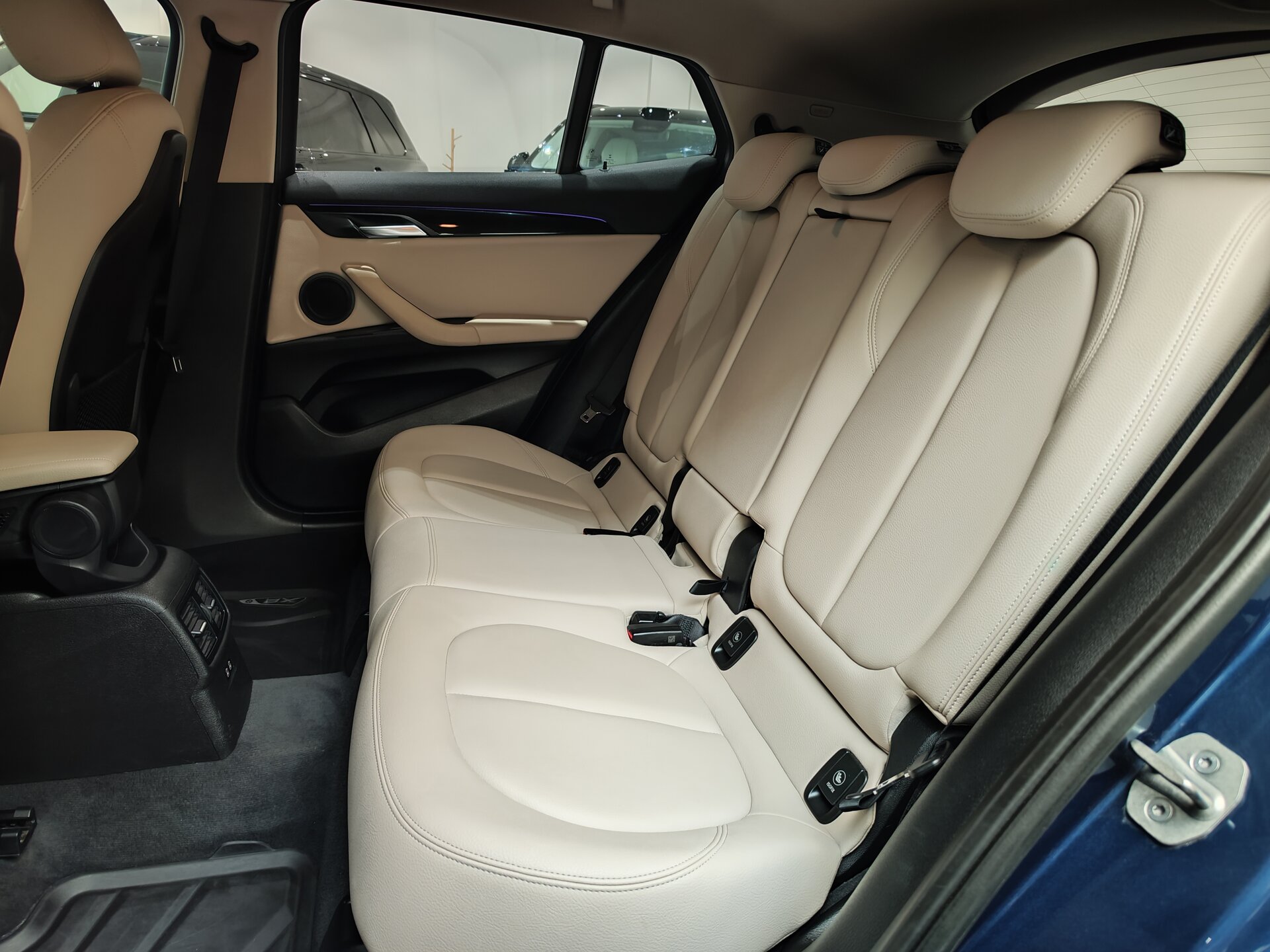 Автомобиль BMW X2 sDrive18i 1.5 AMT (140 л.с.) - 9