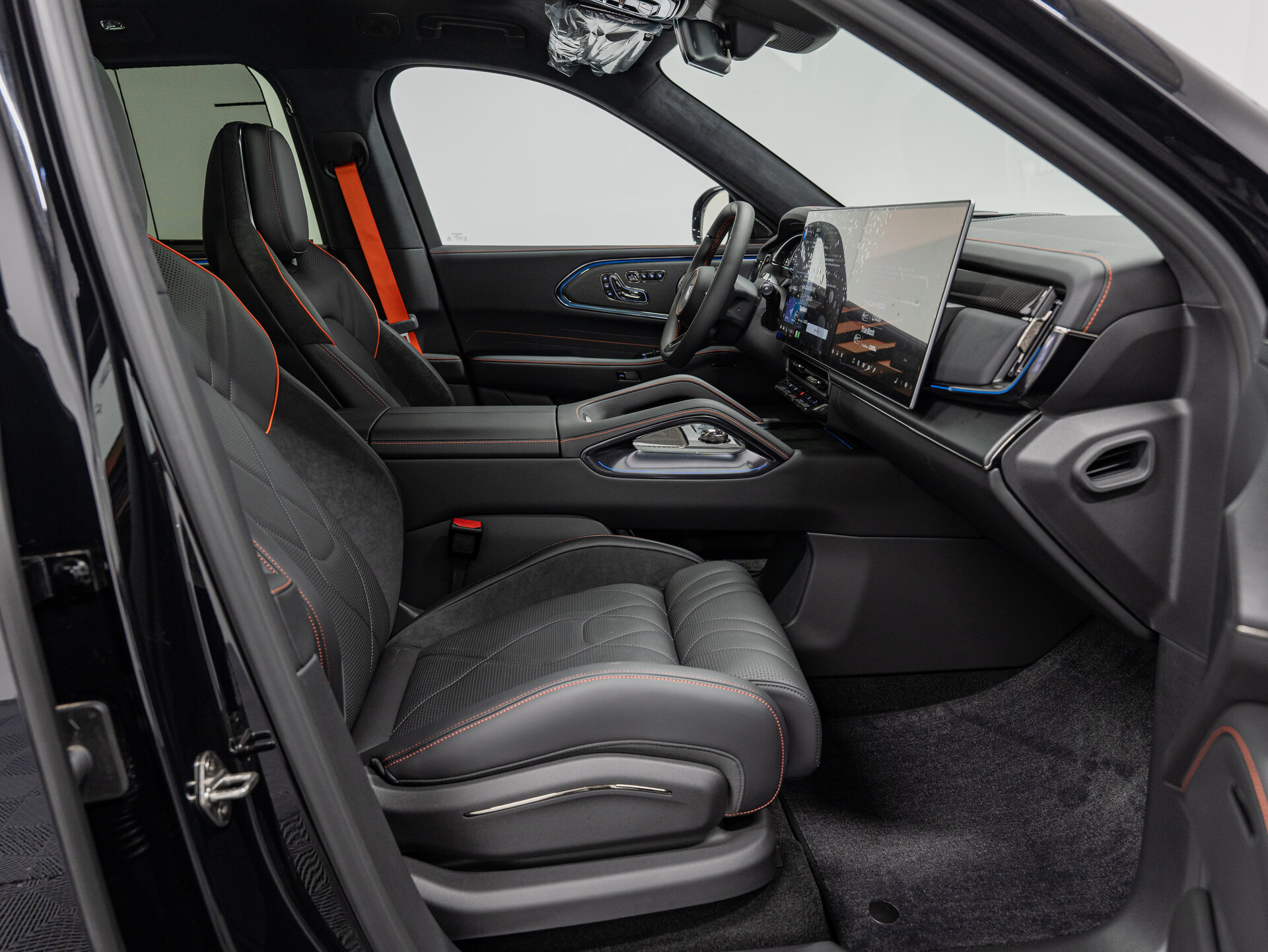 Автомобиль Zeekr 8X Dawn 2.0hyb AT (1401 л.с.) 4WD - 13