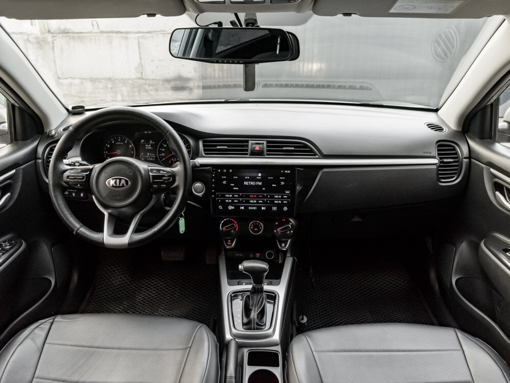 Купить Kia Rio 1.6 AT (123 л.с.), 2018 в Екатеренбурге