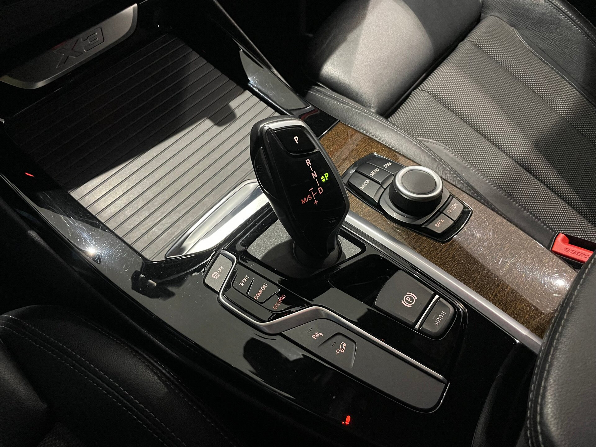 Автомобиль BMW X3 20d xDrive 2.0d AT (190 л.с.) 4WD - 17