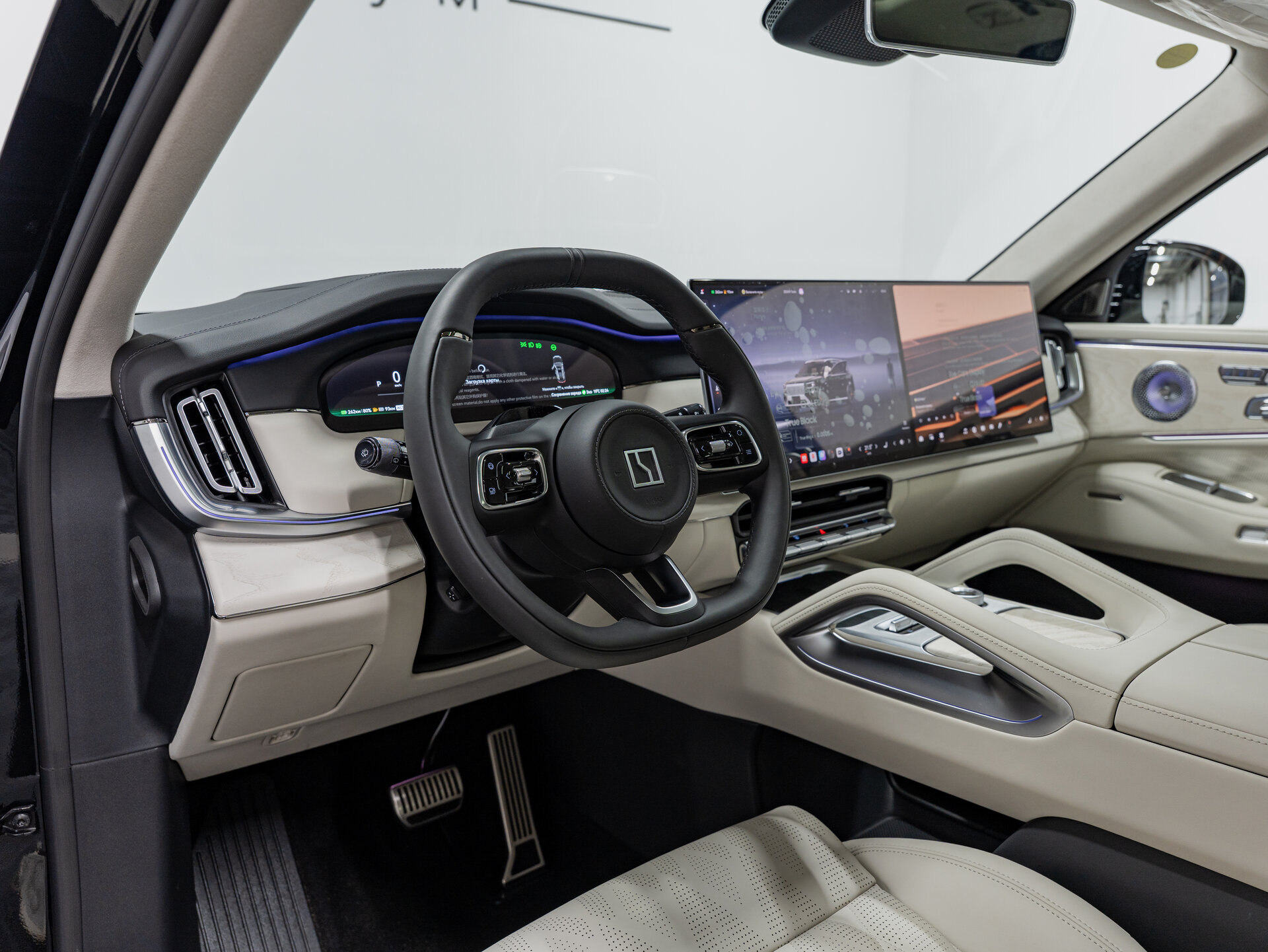 Автомобиль Zeekr 8X 70 kWh 2.0hyb AT (898 л.с.) 4WD - 12