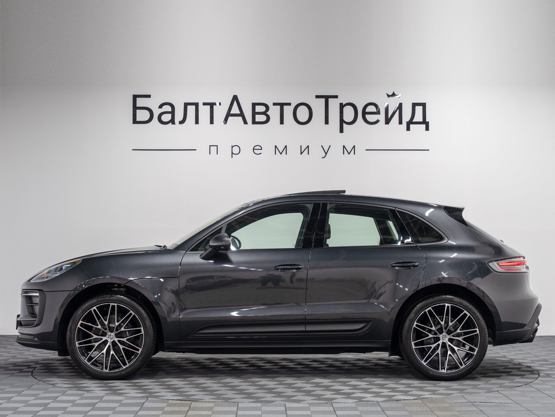Автомобиль Porsche Macan 2.0 AMT (265 л.с.) 4WD - 12
