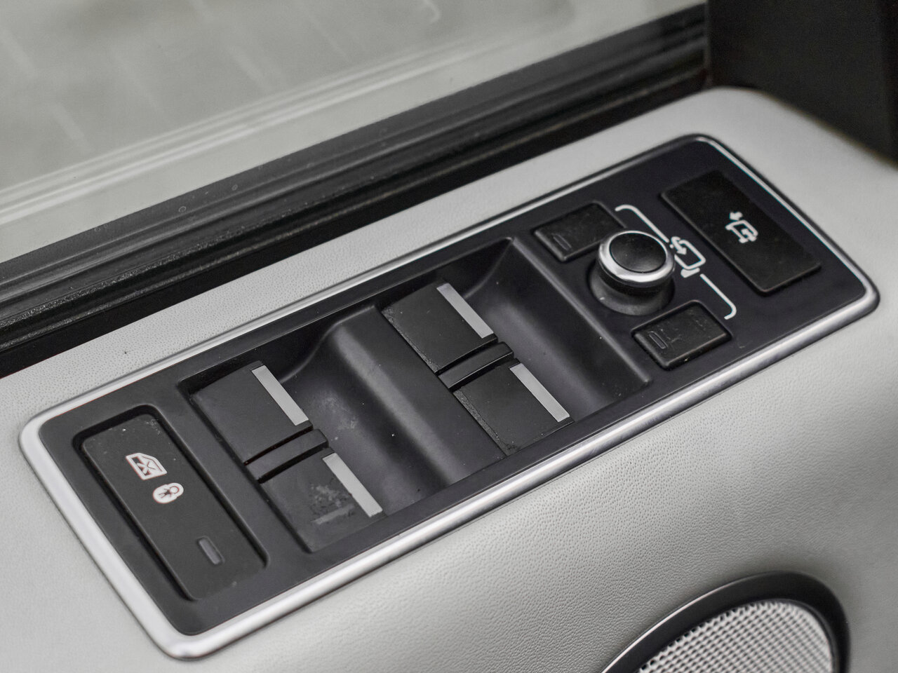 Купить Land Rover Range Rover 5.0 AT (510 л.с.) 4WD, 2013 в Екатеренбурге