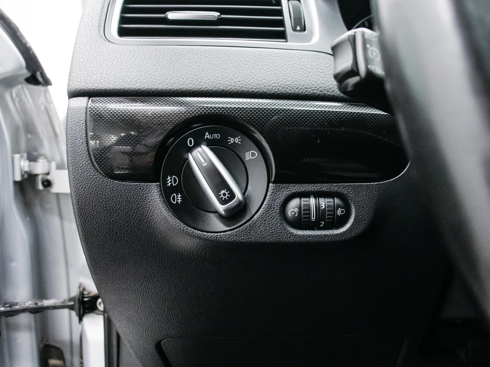 Volkswagen Jetta 2012 16