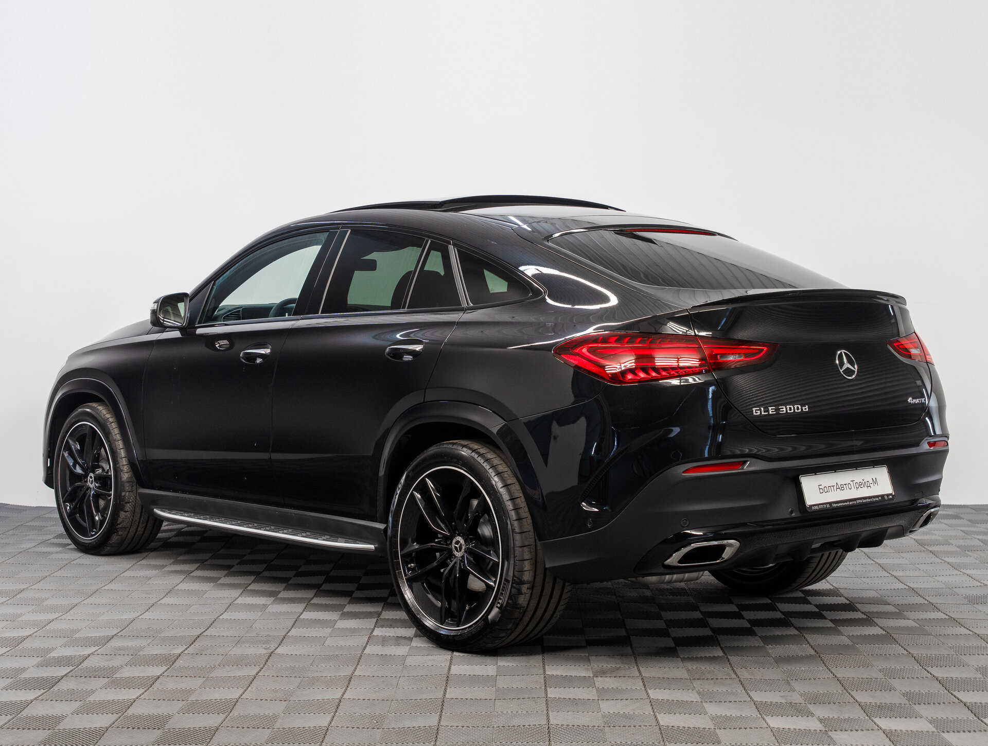 Автомобиль Mercedes-Benz GLE Coupe 300 d 2.0d AT (269 л.с.) 4WD - 4