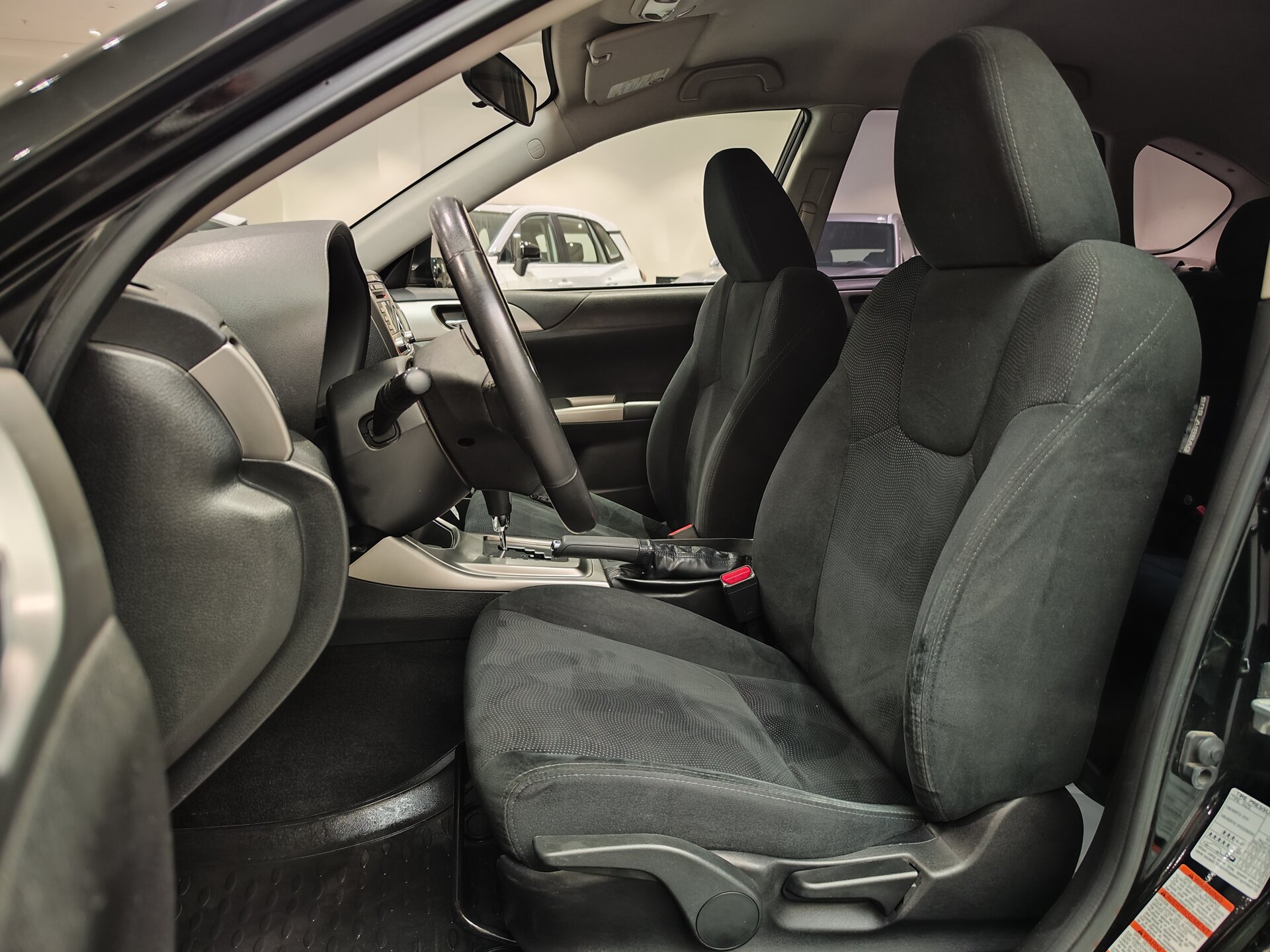 Автомобиль Subaru Impreza 1.5 AT (107 л.с.) 4WD - 8