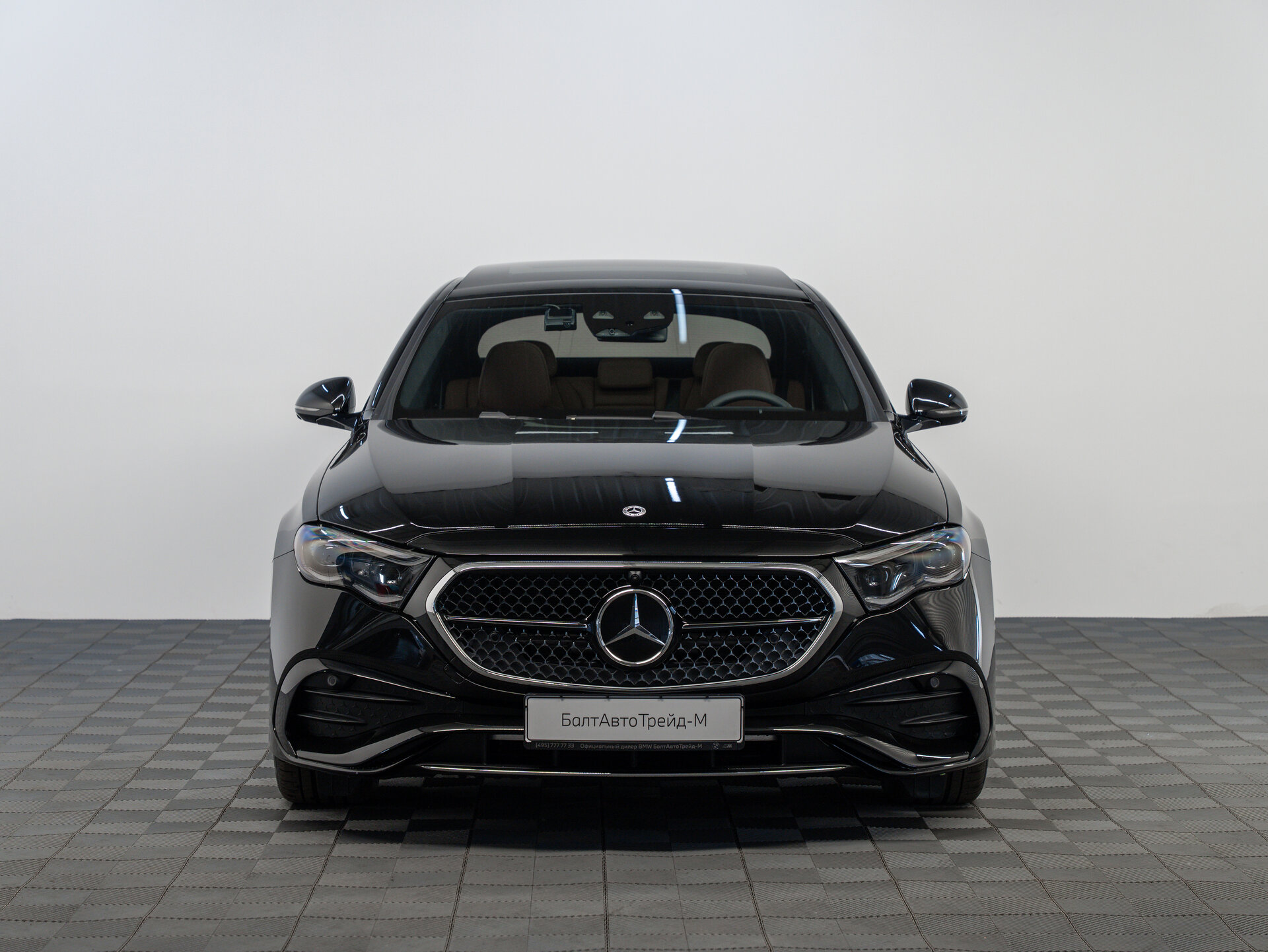 Автомобиль Mercedes-Benz E-Класс 300 2.0 AT (258 л.с.) 4WD - 2