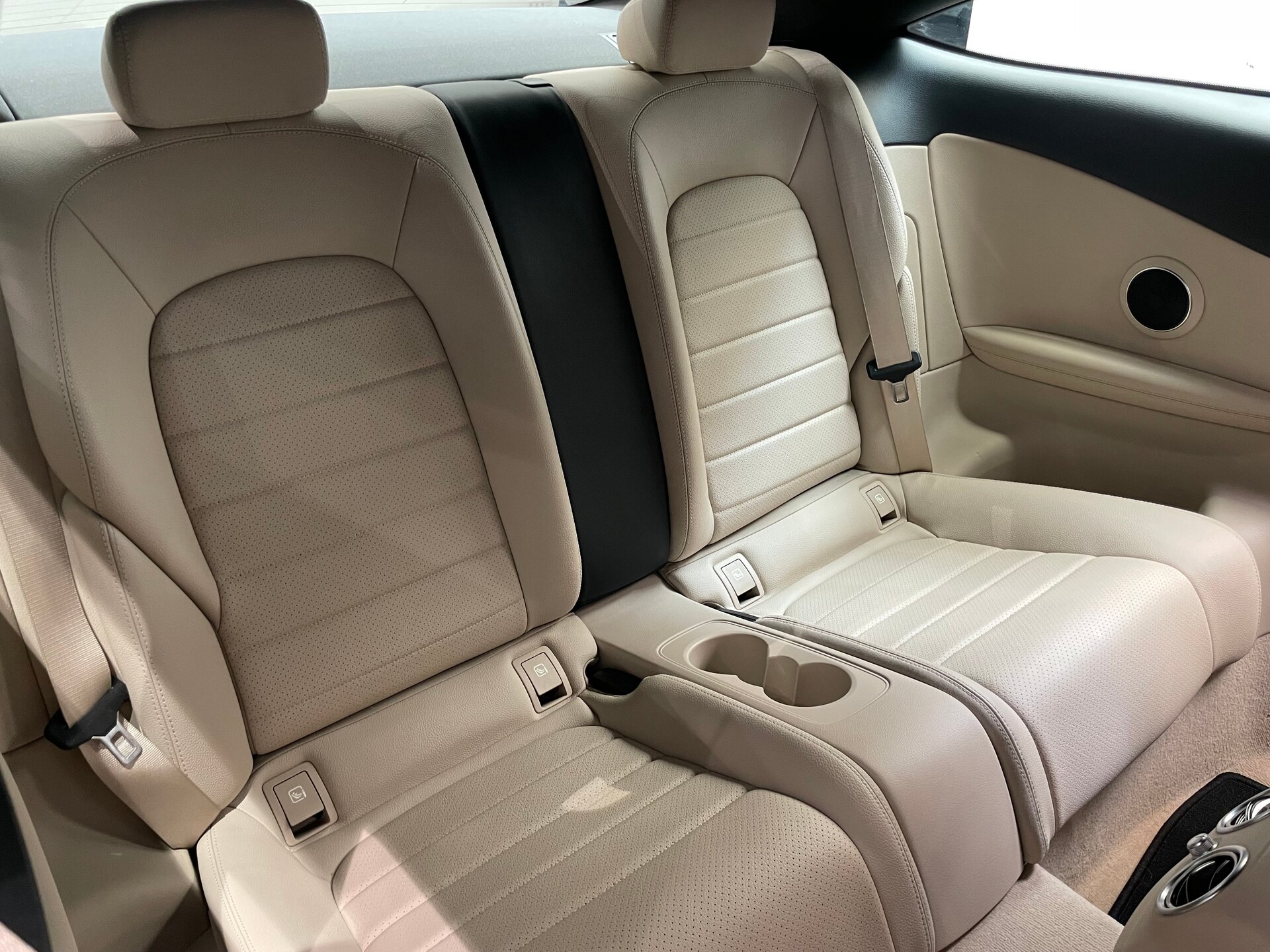 Автомобиль Mercedes-Benz C-Класс 180 1.6 AT (150 л.с.) - 10