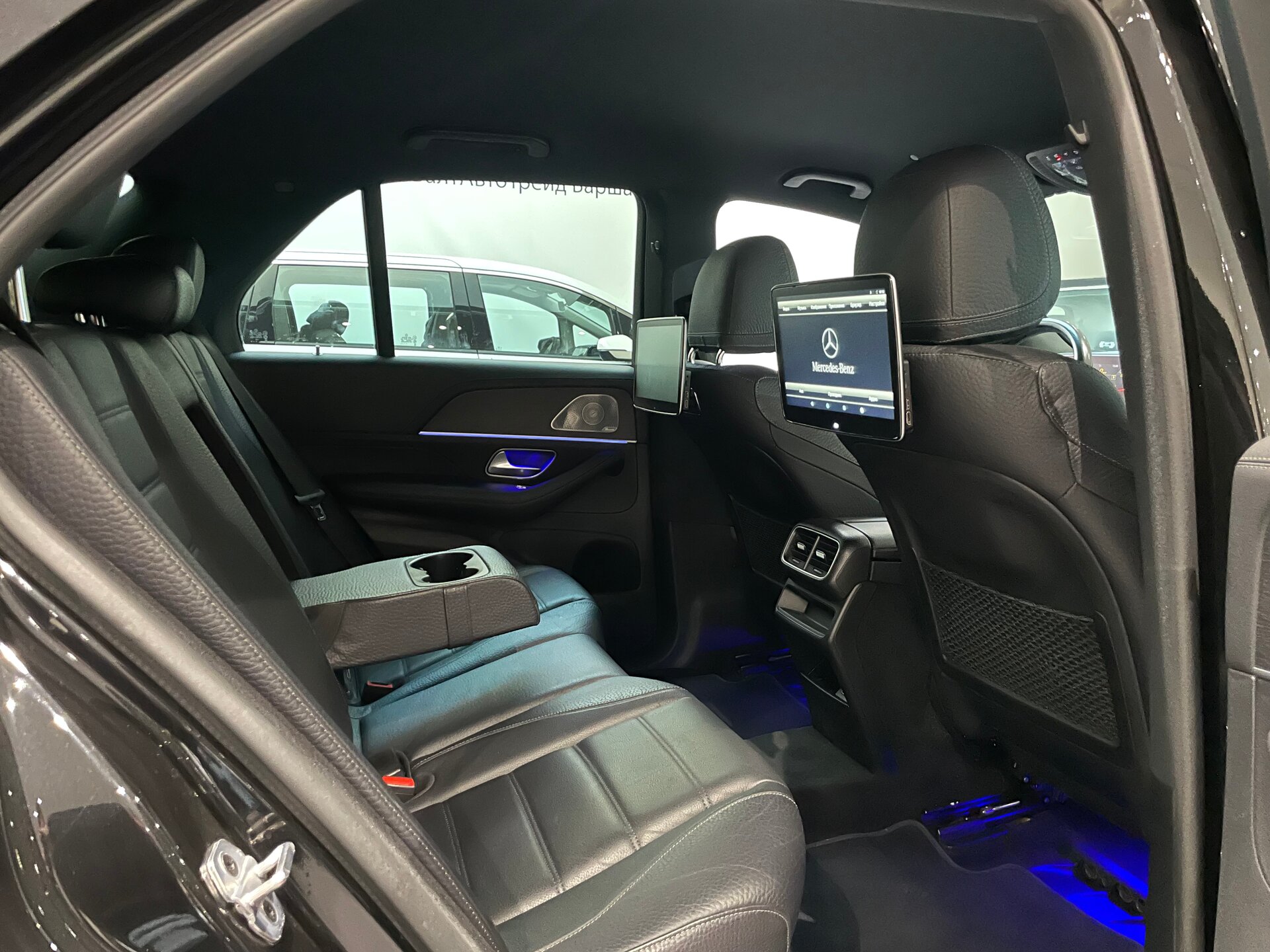 Автомобиль Mercedes-Benz GLE 400 d 2.9d AT (330 л.с.) 4WD - 10