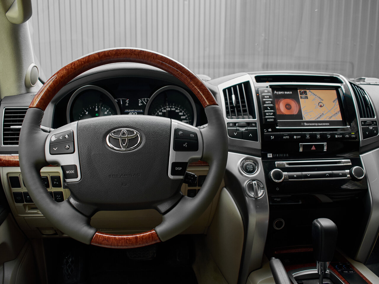 Купить Toyota Land Cruiser 4.5d AT (235 л.с.) 4WD, 2012 в Екатеренбурге