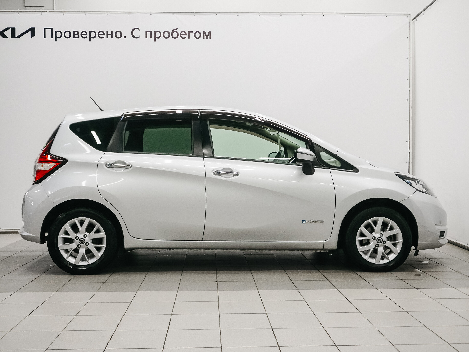 Nissan Note 2018 6