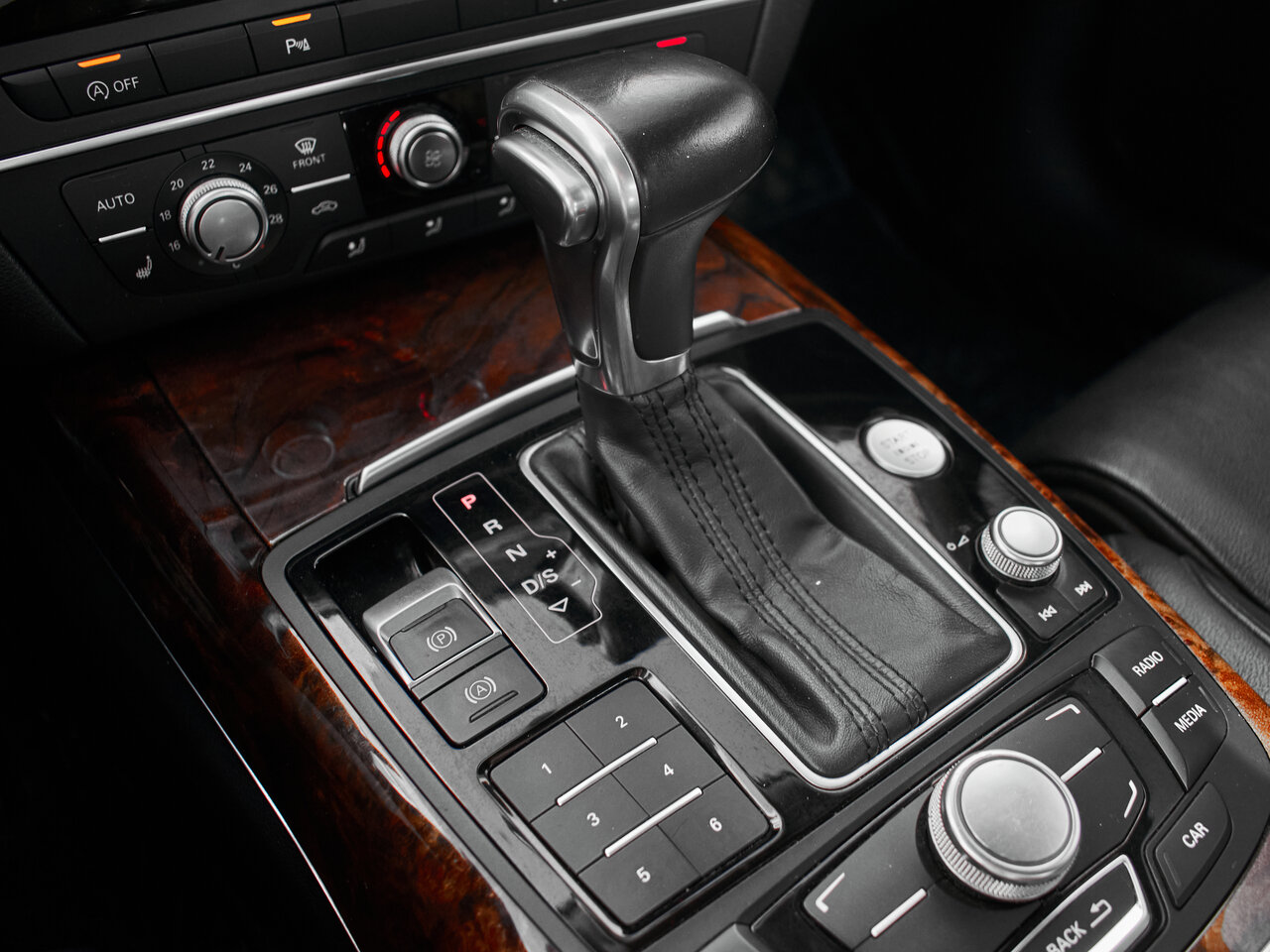 Купить Audi A6 2.8 AMT (204 л.с.) 4WD, 2012 в Екатеренбурге