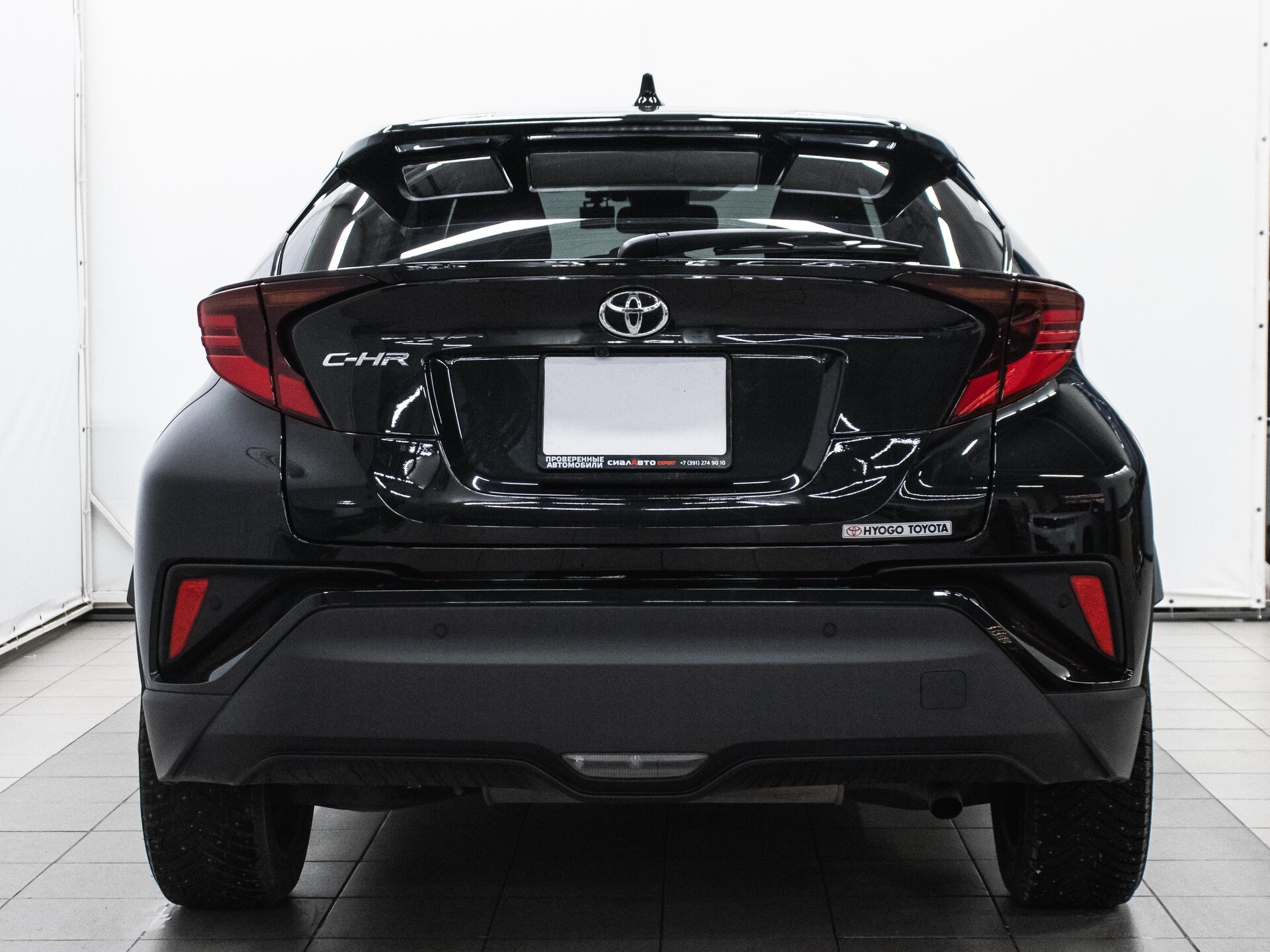 Toyota C-HR 2021 5