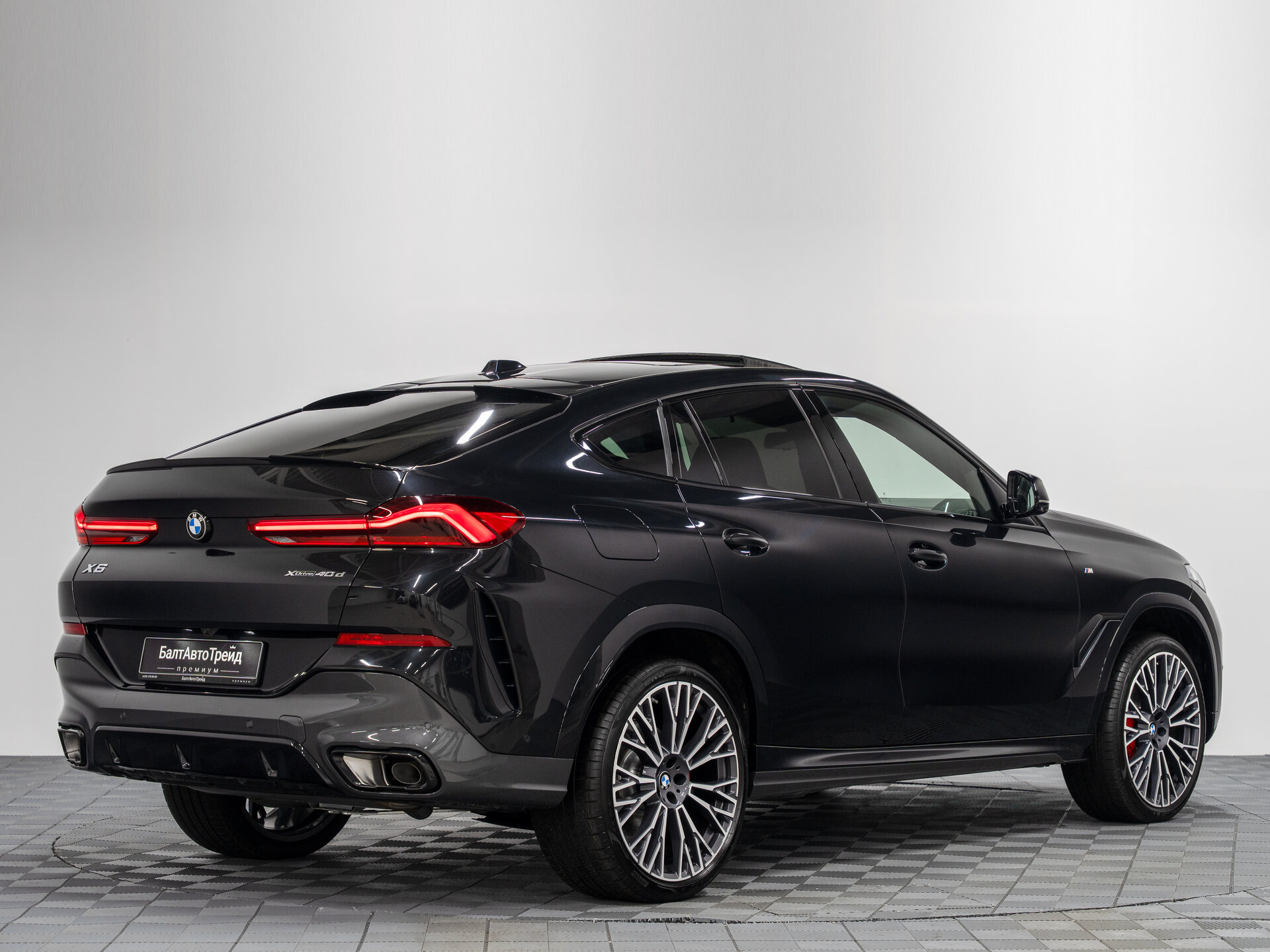 Автомобиль BMW X6 40d 3.0d AT (352 л.с.) 4WD - 7