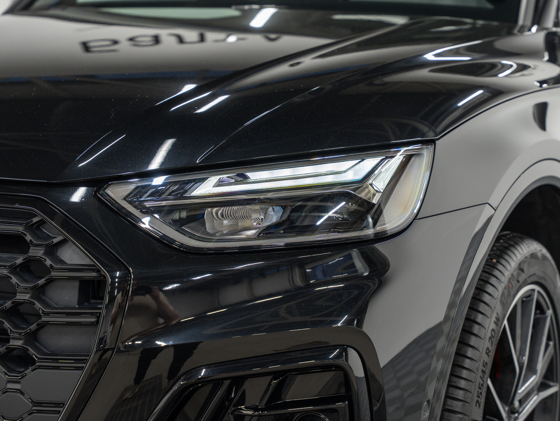 Автомобиль Audi Q5 L 45 TFSI 2.0 AMT (245 л.с.) 4WD - 2