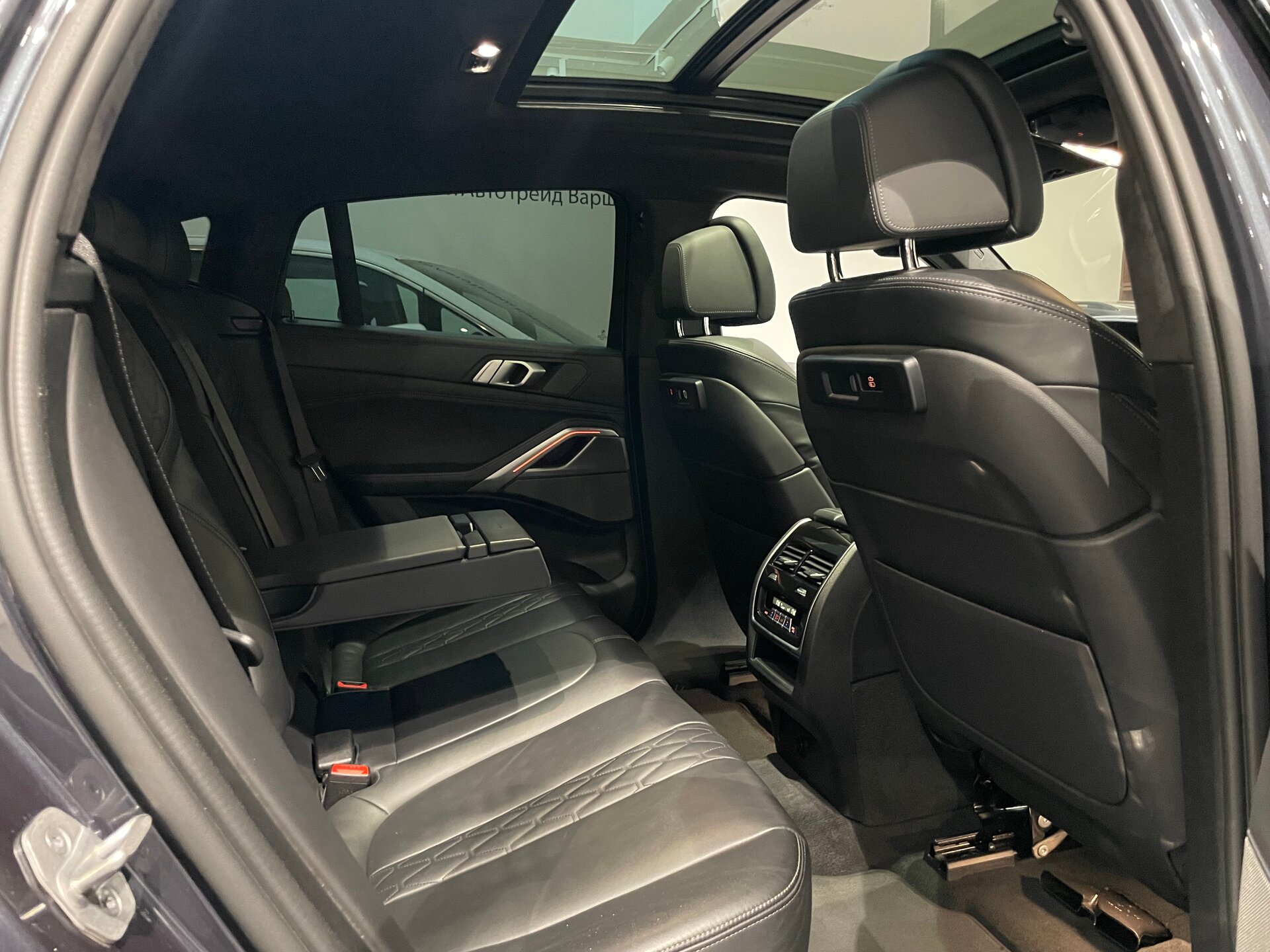 Автомобиль BMW X6 40d 3.0d AT (340 л.с.) 4WD - 10