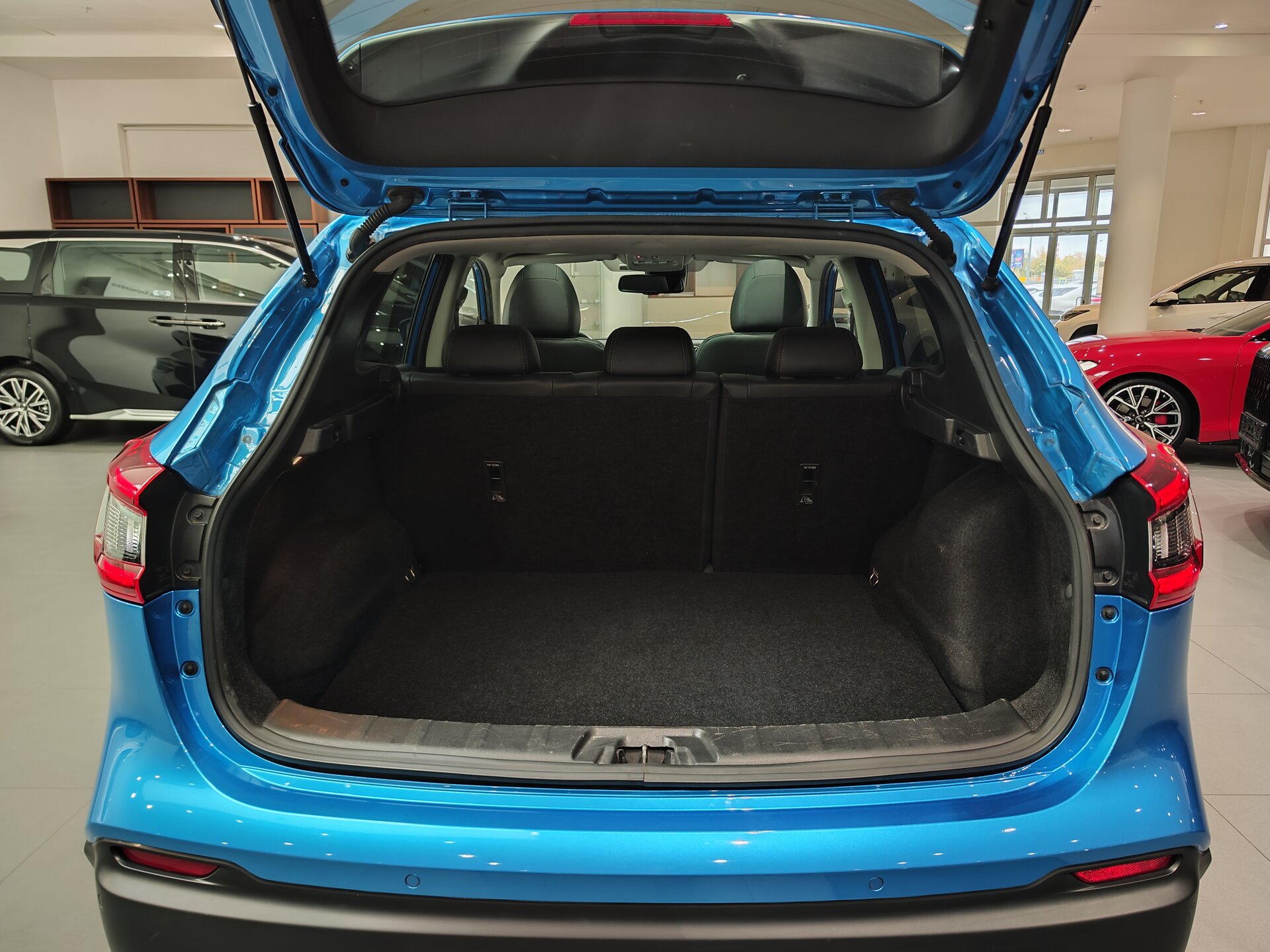 Автомобиль Nissan Qashqai 2.0 CVT (144 л.с.) 4WD - 11