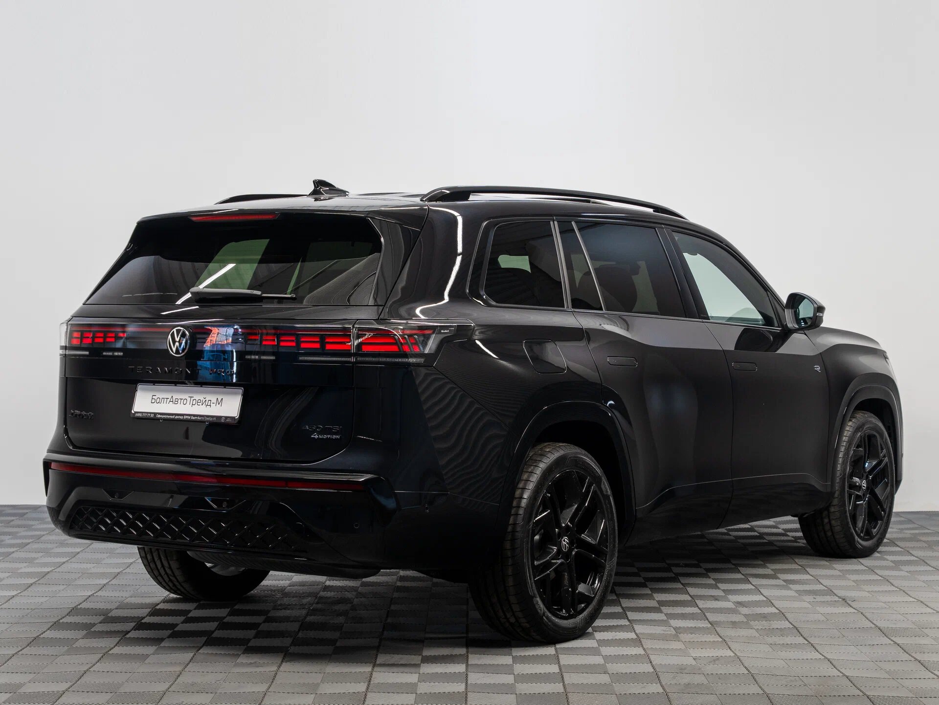 Автомобиль Volkswagen Teramont Pro 2.0 AMT (272 л.с.) 4WD - 5