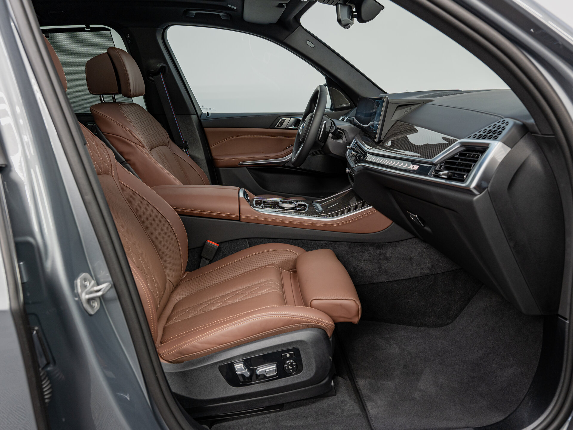 Автомобиль BMW X5 40d 3.0d AT (352 л.с.) 4WD - 15