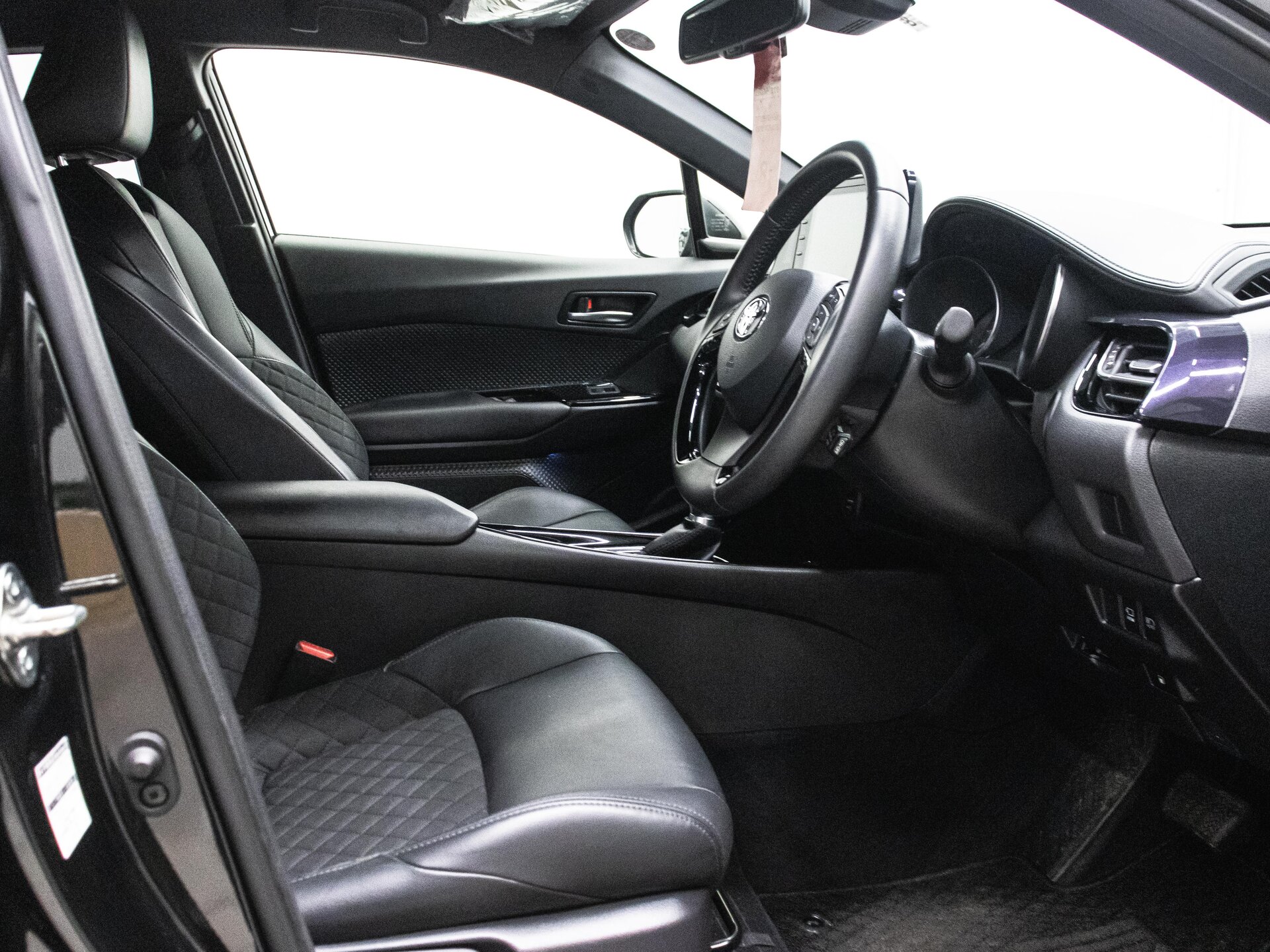 Toyota C-HR 2021 16