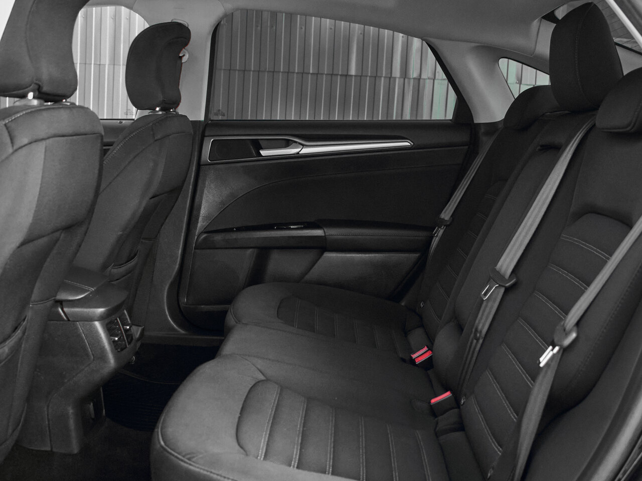 Купить Ford Mondeo 2.5 AT (149 л.с.), 2017 в Екатеренбурге