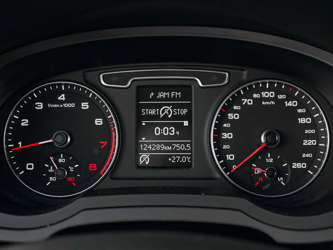 Купить Audi Q3 2.0 AMT (170 л.с.) 4WD, 2014 в Екатеренбурге