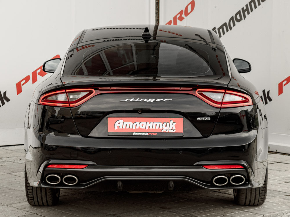Купить Kia Stinger 2.0 AT (247 л.с.) 4WD, 2018 в Екатеренбурге